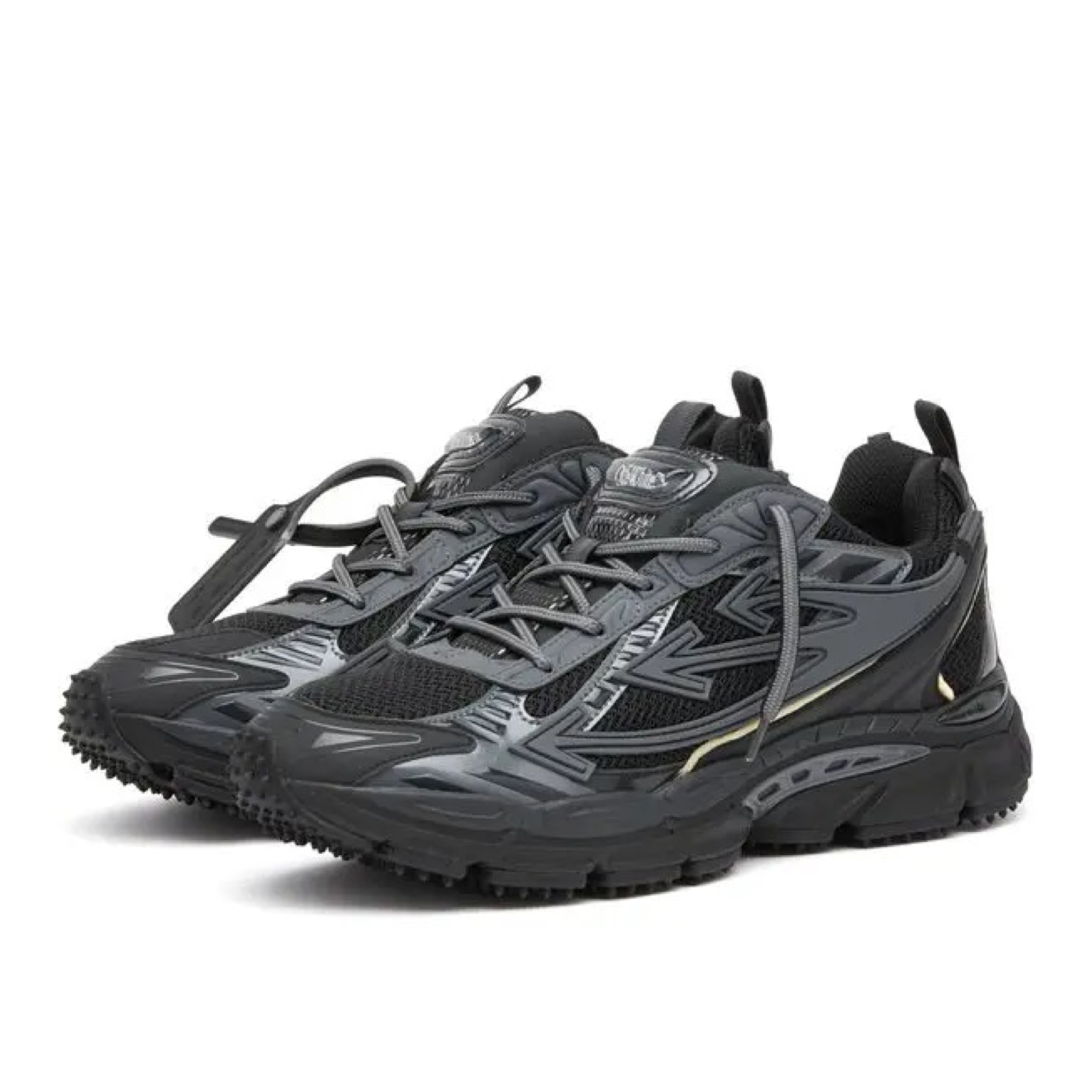 Мъжки кецове Men’s sneakers Off-White 
Be Right Back OMIA295C99FAB0011010 Black lateral view
