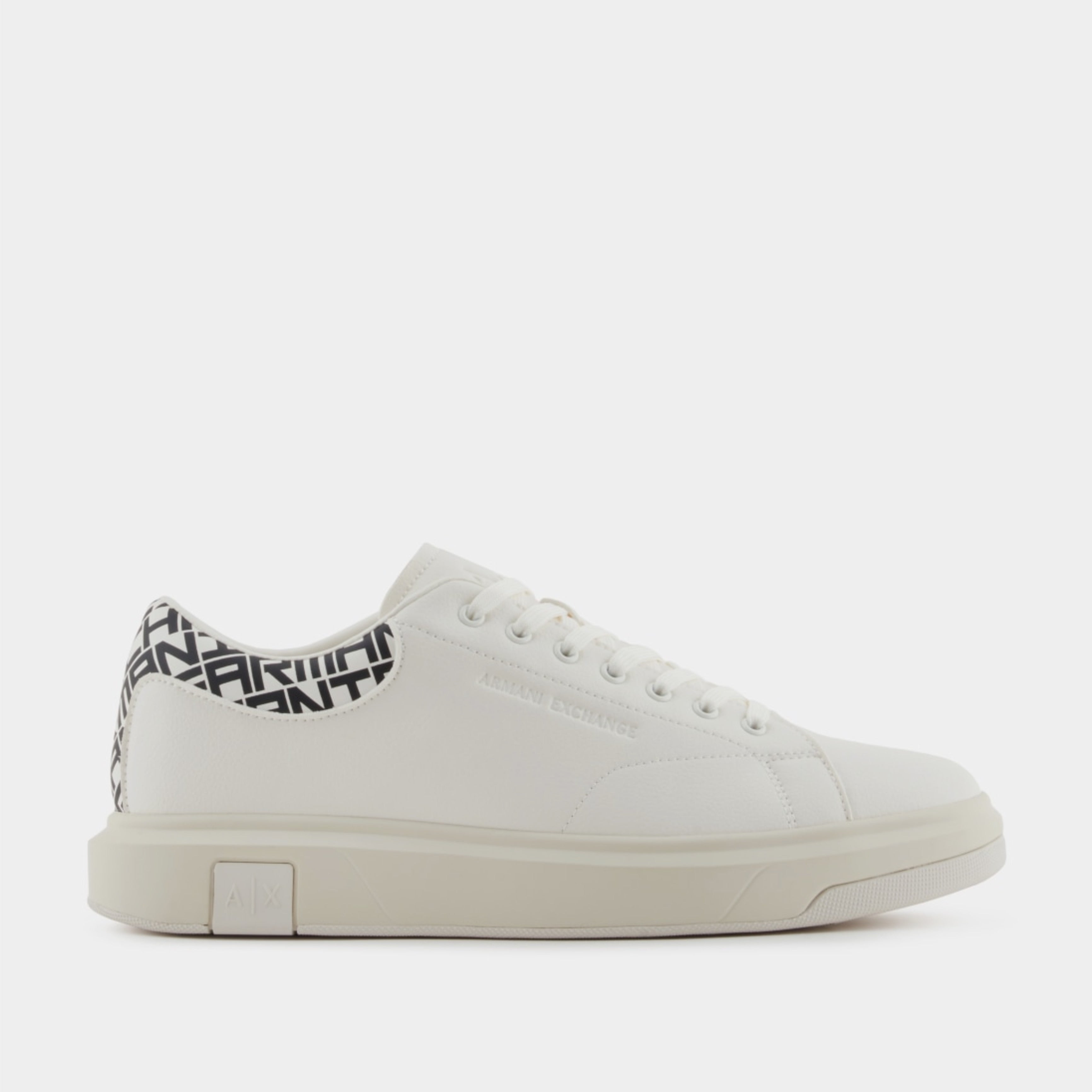 Мъжки кижени кецове в бяло Men’s sneakers Armani Exchange XUX123XV761N480 White