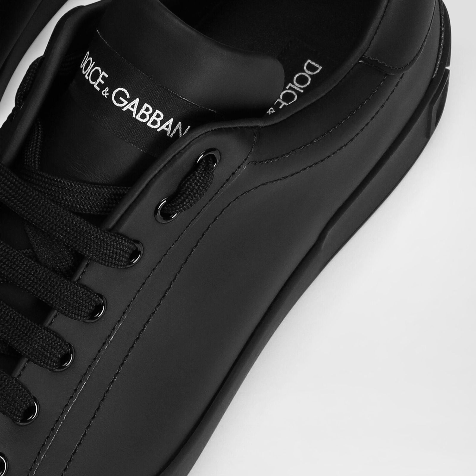 Dolce & Gabbana Portofino Men Sneakers CS1772A106580999 Close-Up