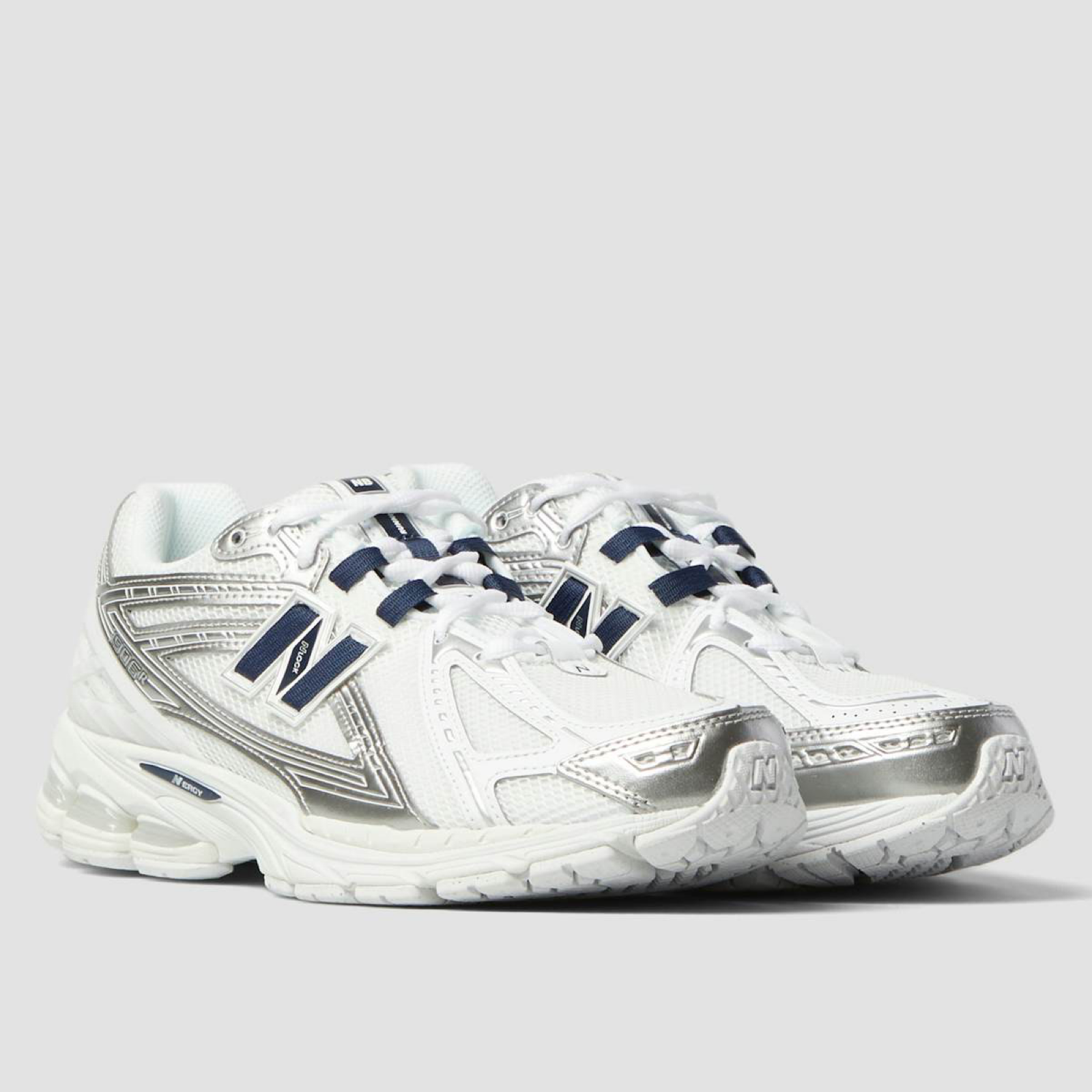 Дамски маратонки New Balance Women Sneakers GC1906CU Lateral View