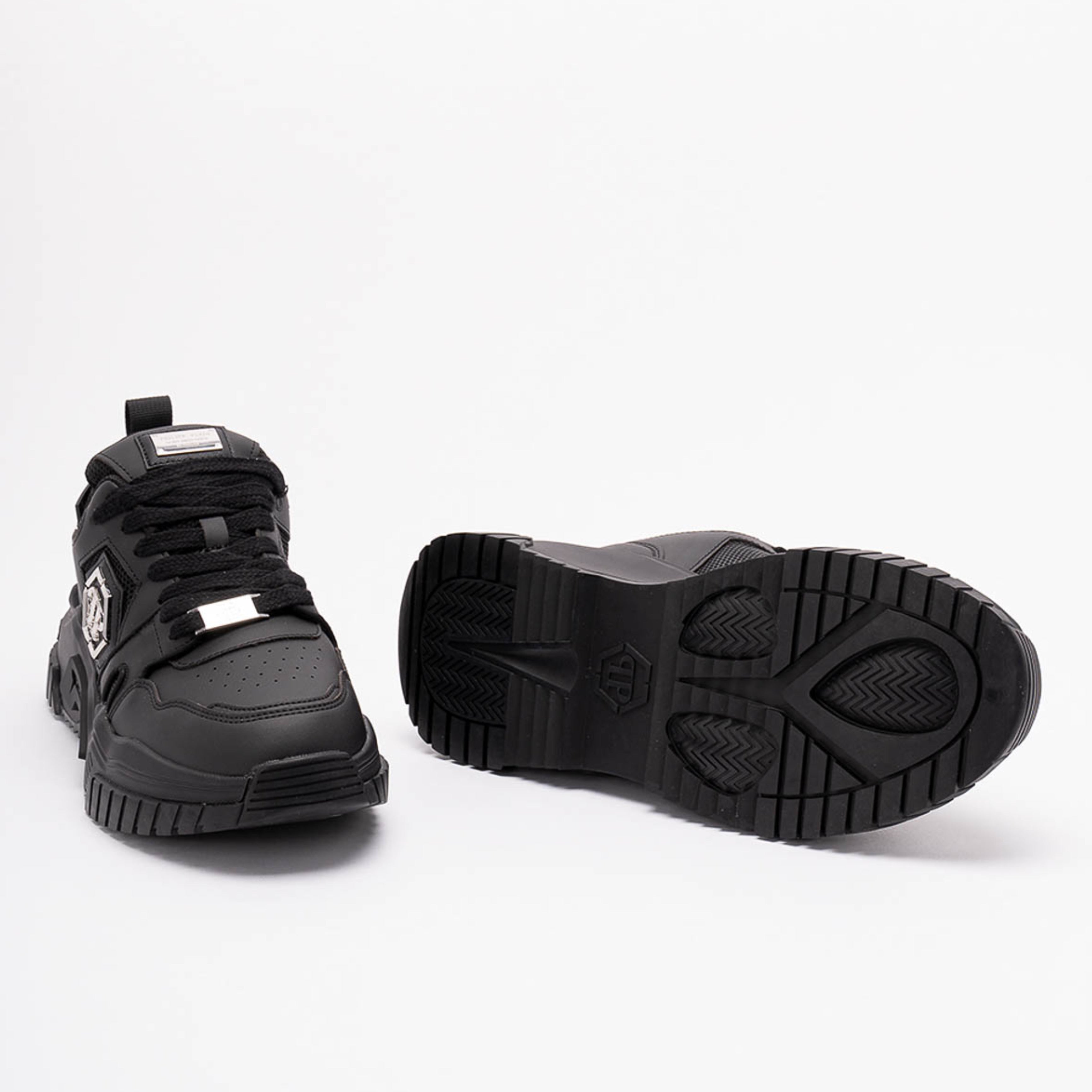 Мъжки кецове Men’s sneakers Philipp Plein Predator FAESUSC0837PTE003N0202 Black outsole view