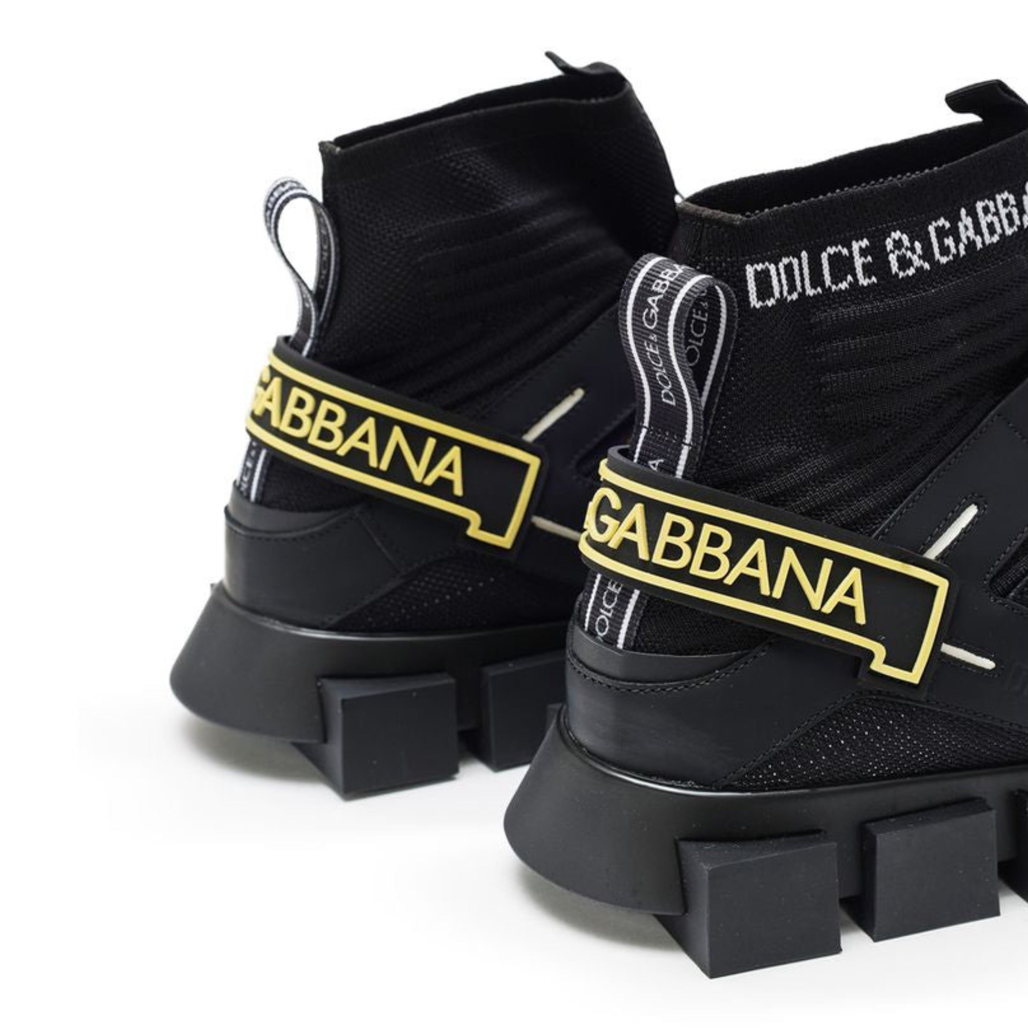 Мъжки високи маратонки Men’s high top sneakers Dolce & Gabbana Sorrento
CS1719 AA908 89690 Black angled heels view