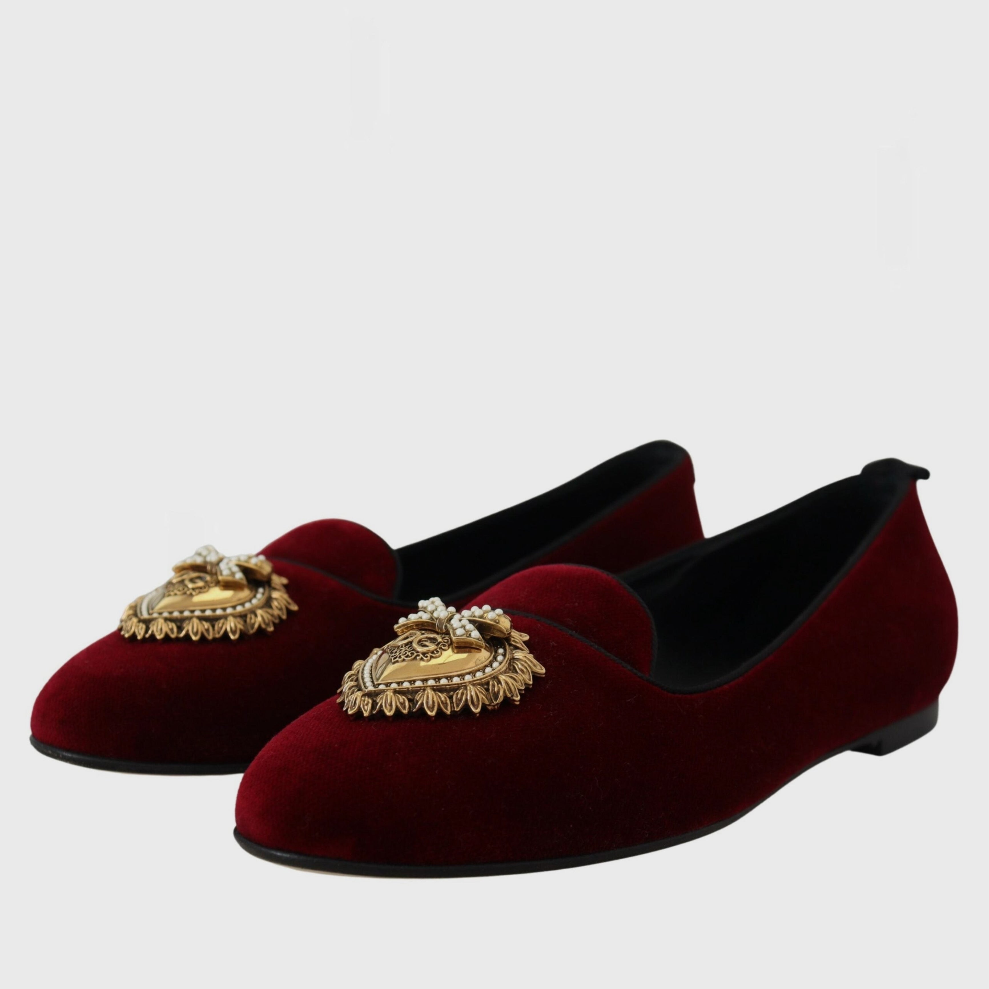 Дамски луксозни кадифени мокасини лоуфъри в цвят бордо DOLCE & GABBANA Women’s Bordeaux Velwvet Devotion Loafers