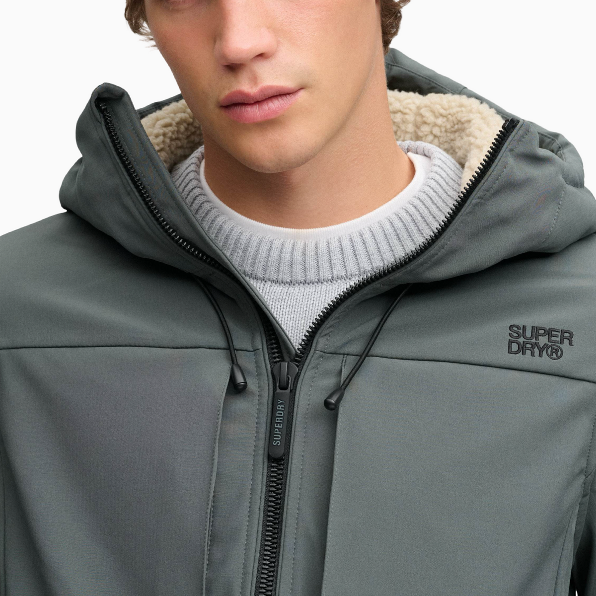 Мъжко яке Superdry Hood Borg Trekker Jacket M5012448A Close-Up