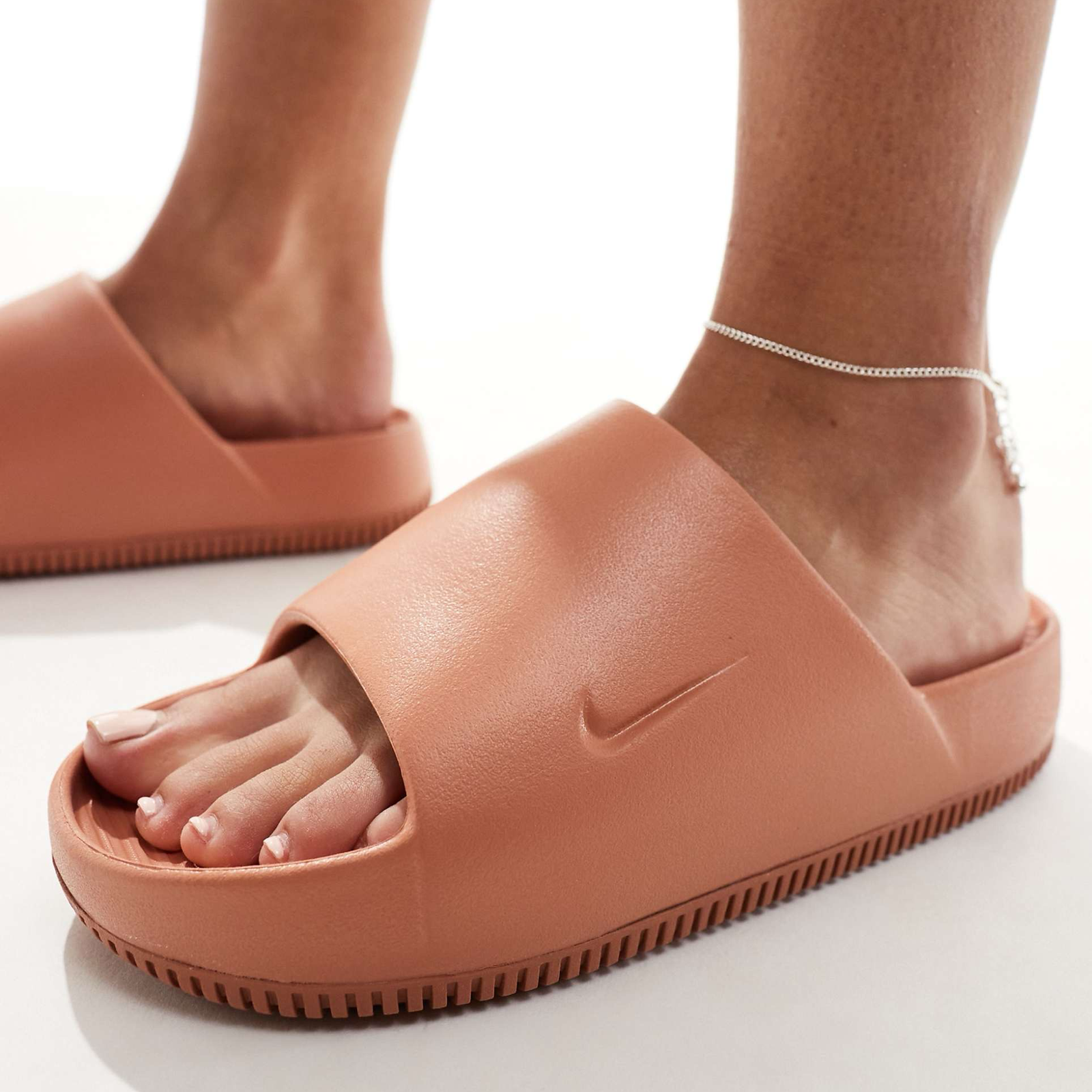 Дамски чехли Nike Calm DX4816-202 Women Slippers Lateral View
