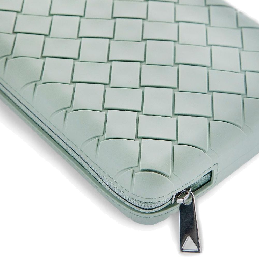 Bottega Veneta Men Tech Pochette Close-Up