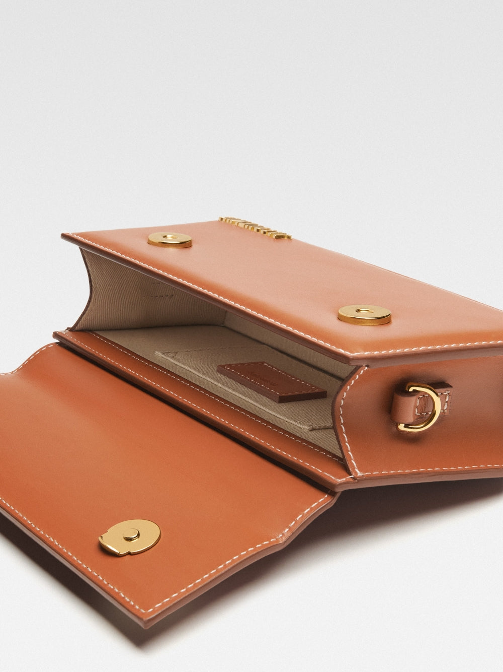 Jacquemus Le Chiquito Long Brown Bag 213BA004-3072-811 Inside View