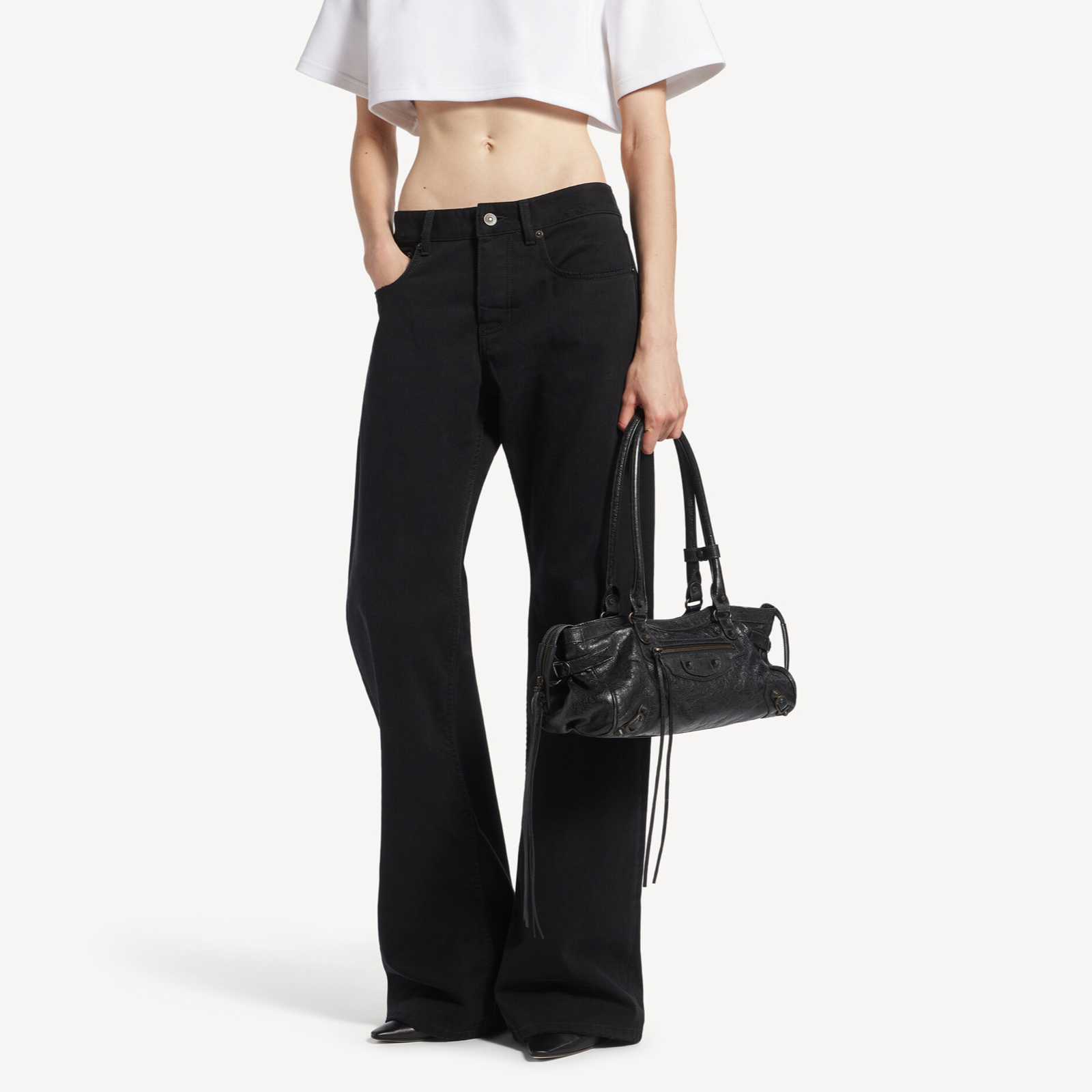 Balenciaga The Le City East-West Shoulder Bag BA8676672ABEK1000BB Hand View