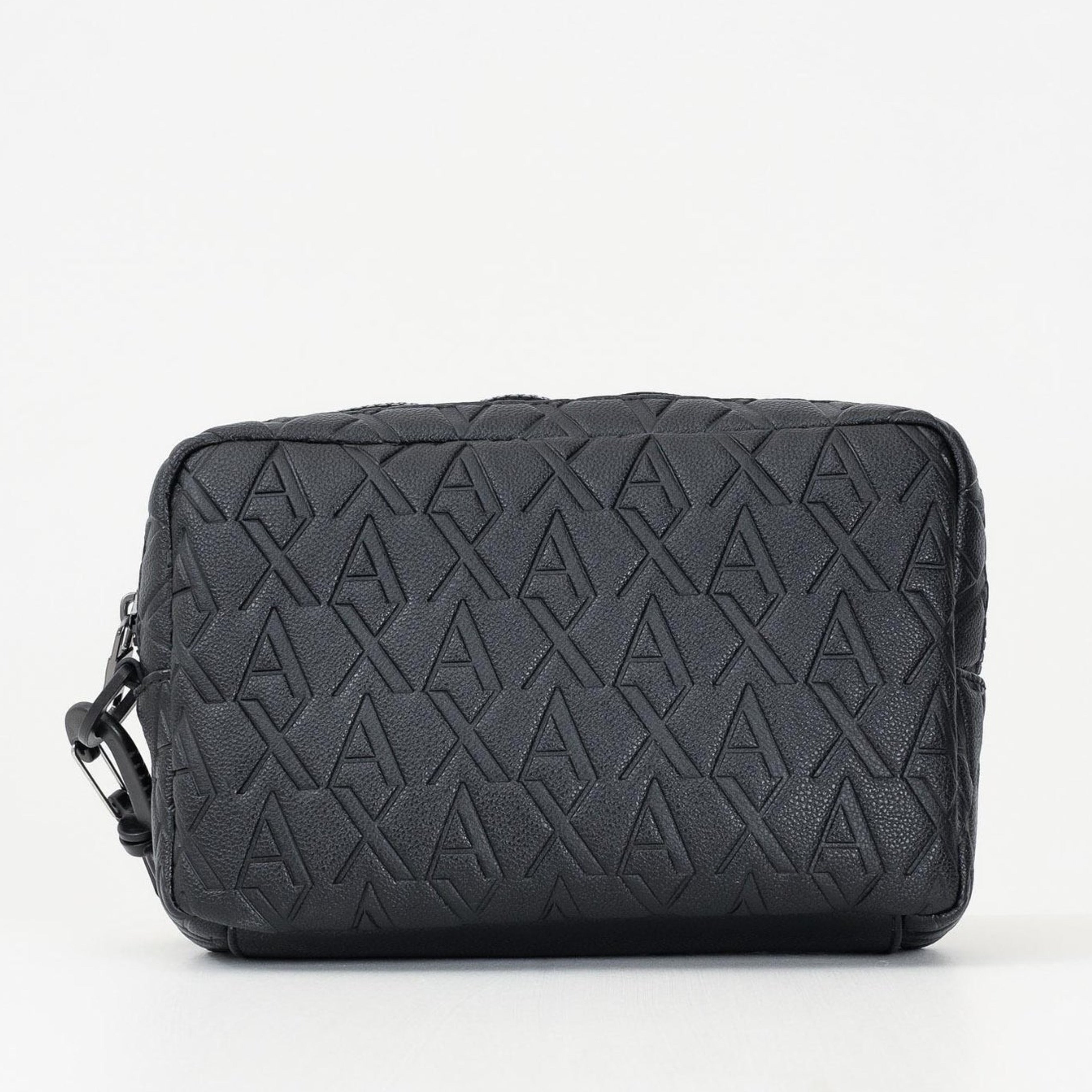 Мъжка клъч чанта в черно Men’s clutch bag Armani Exchange XM001272 AF12133 Black