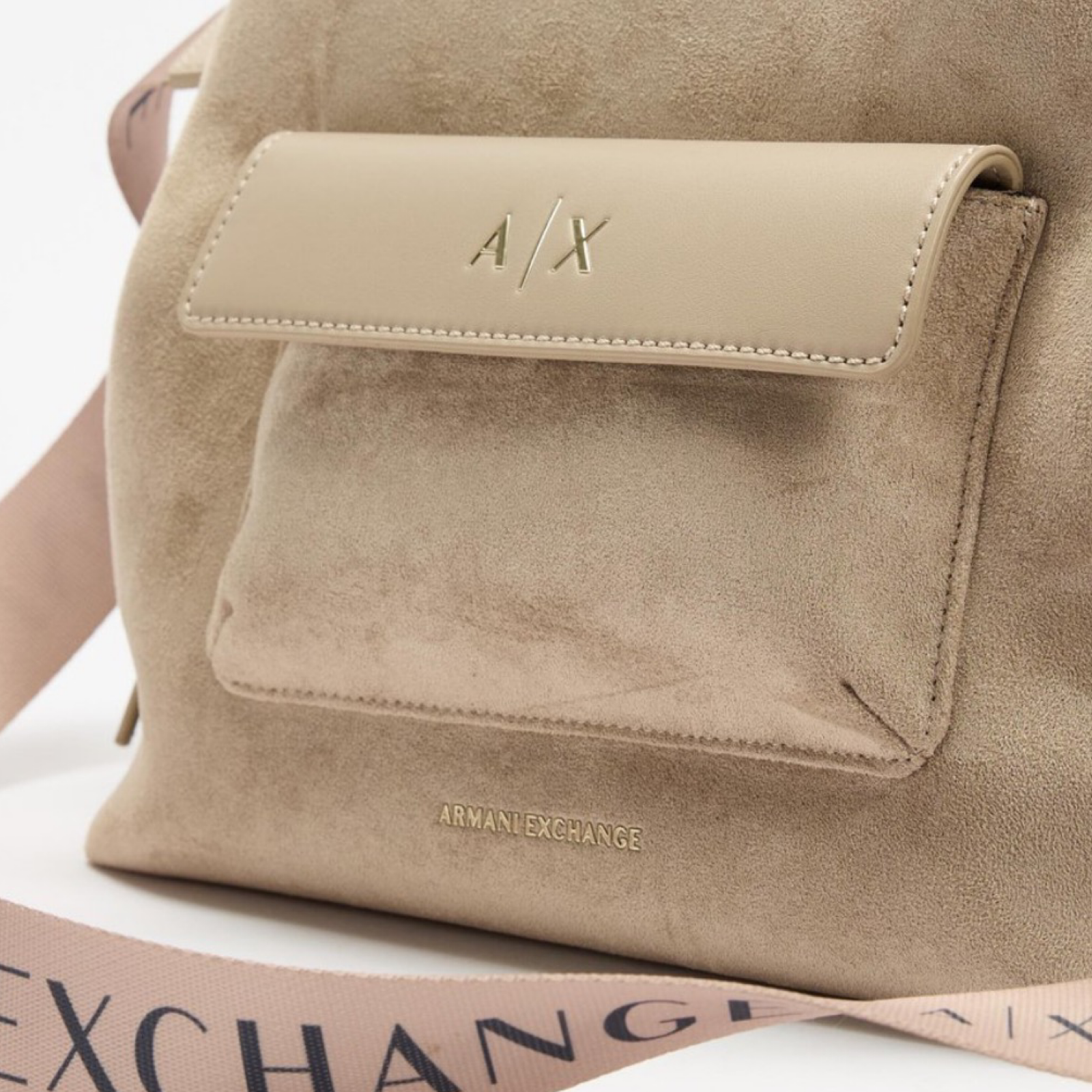 Дамска бежова велурена чанта Armani Exchange Women Handbag XW001545 AF22630 U6223 Close-Up