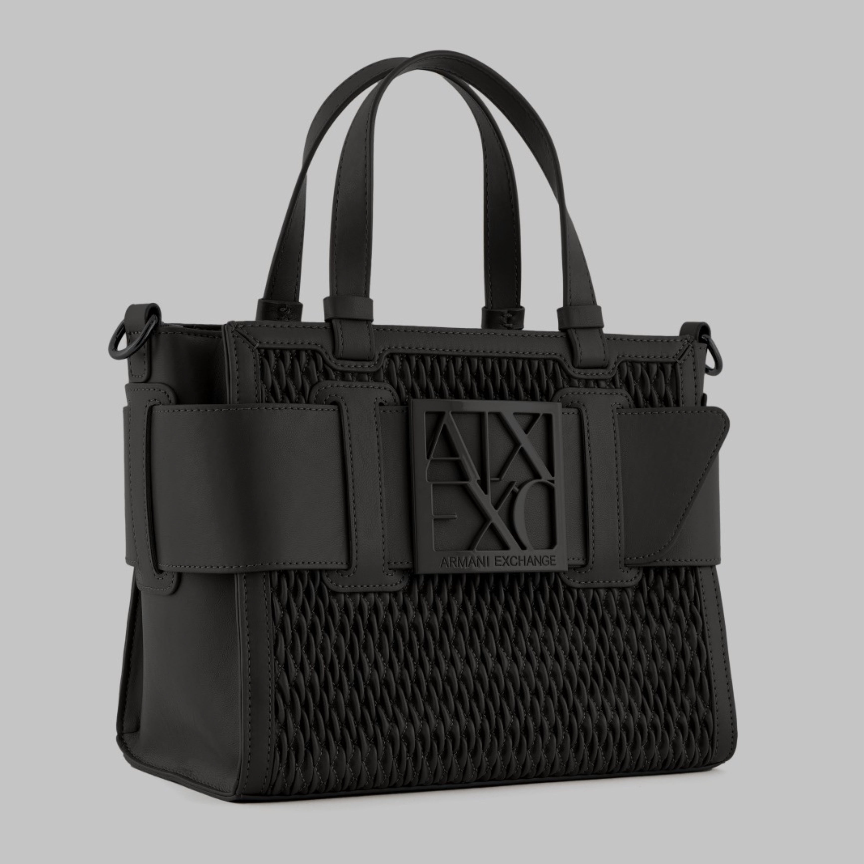 Дамска чанта в черно с релеф Women’s handbag Armani Exchange 942690 4F798 00020 Black