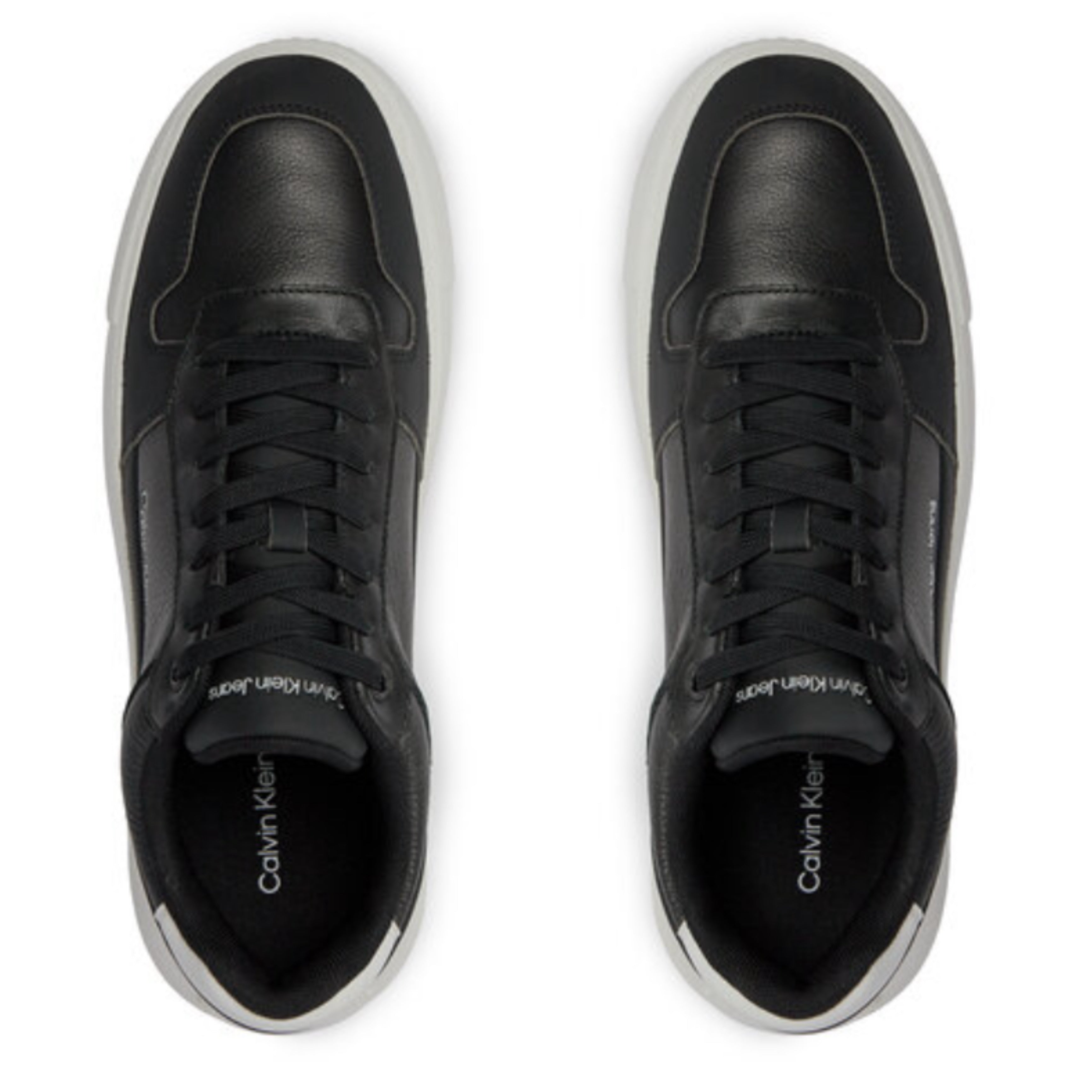 Мъжки кецове Calvin Klein Jeans YM0YM00873 в черно с бяла подметка