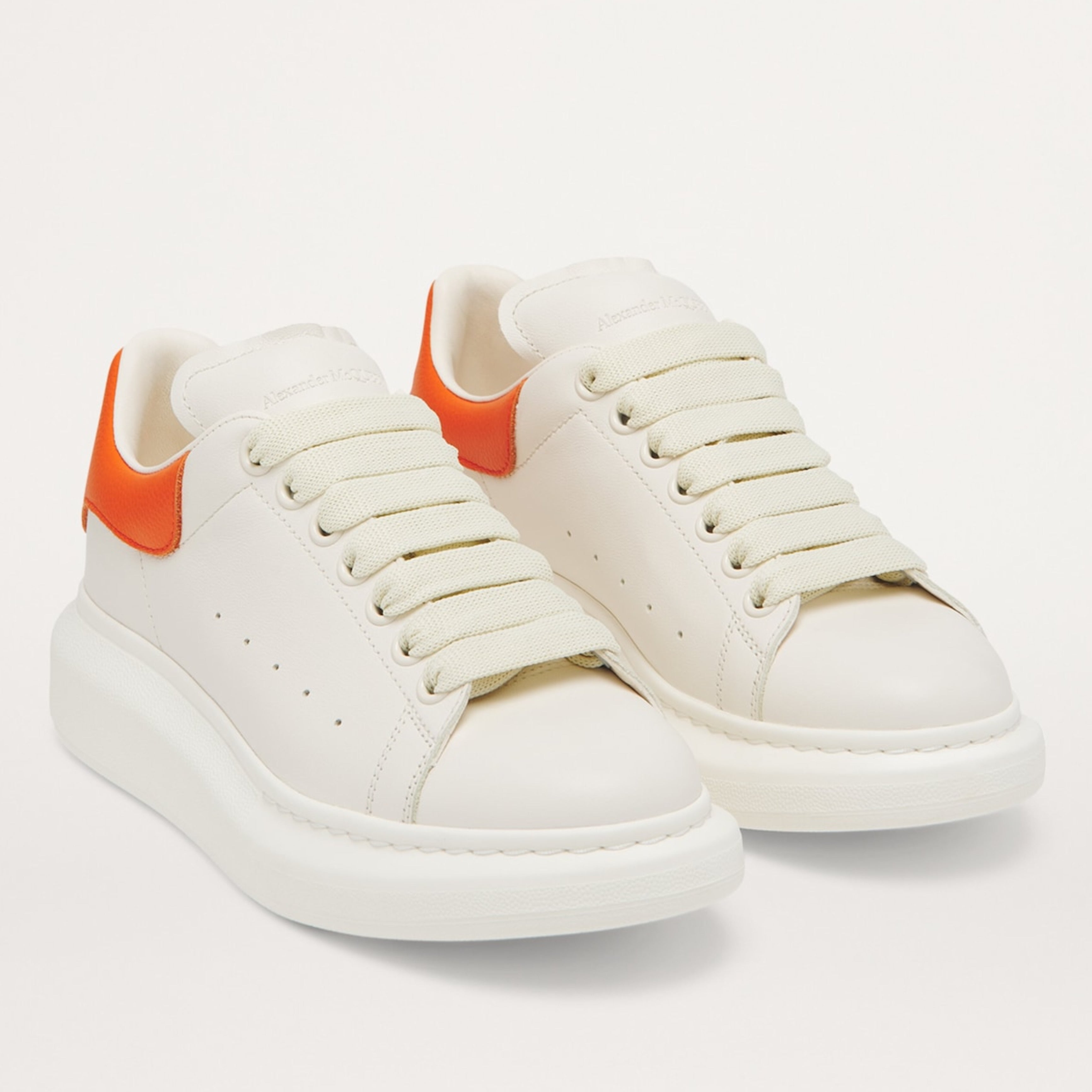 Мъжки кецове от естествена кожа в бяло и оранжево Men’s sneakers Alexander McQueen 553680WIACV9072 White/Orange 9072