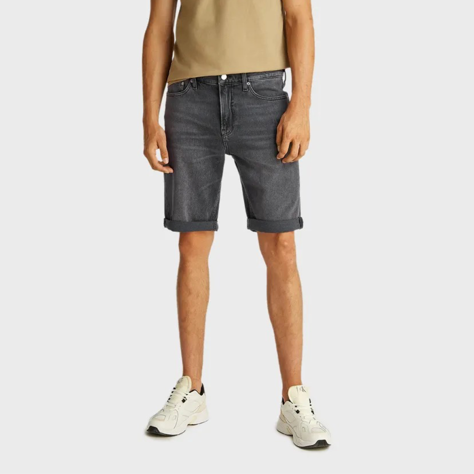 Мъжки дънкови къси панталони Calvin Klein Jeans Men Shorts J30J327515 1BZ Front View