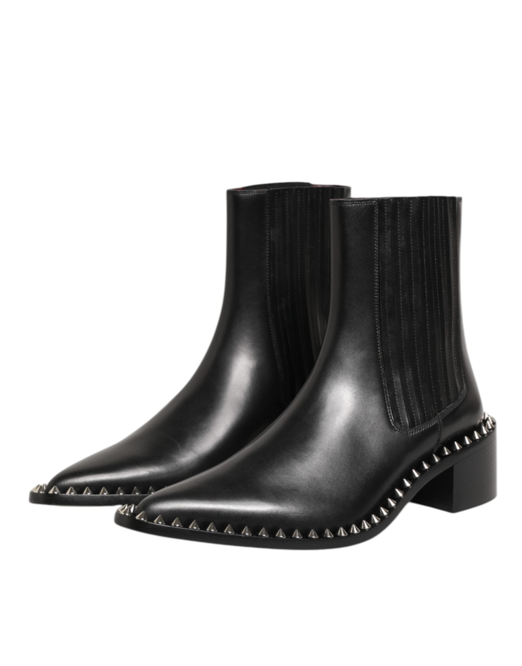 Мъжки кожени боти с капси Men’s studded ankle boots DOLCE & GABBANA
A60479 AB468 80999 Black angled view