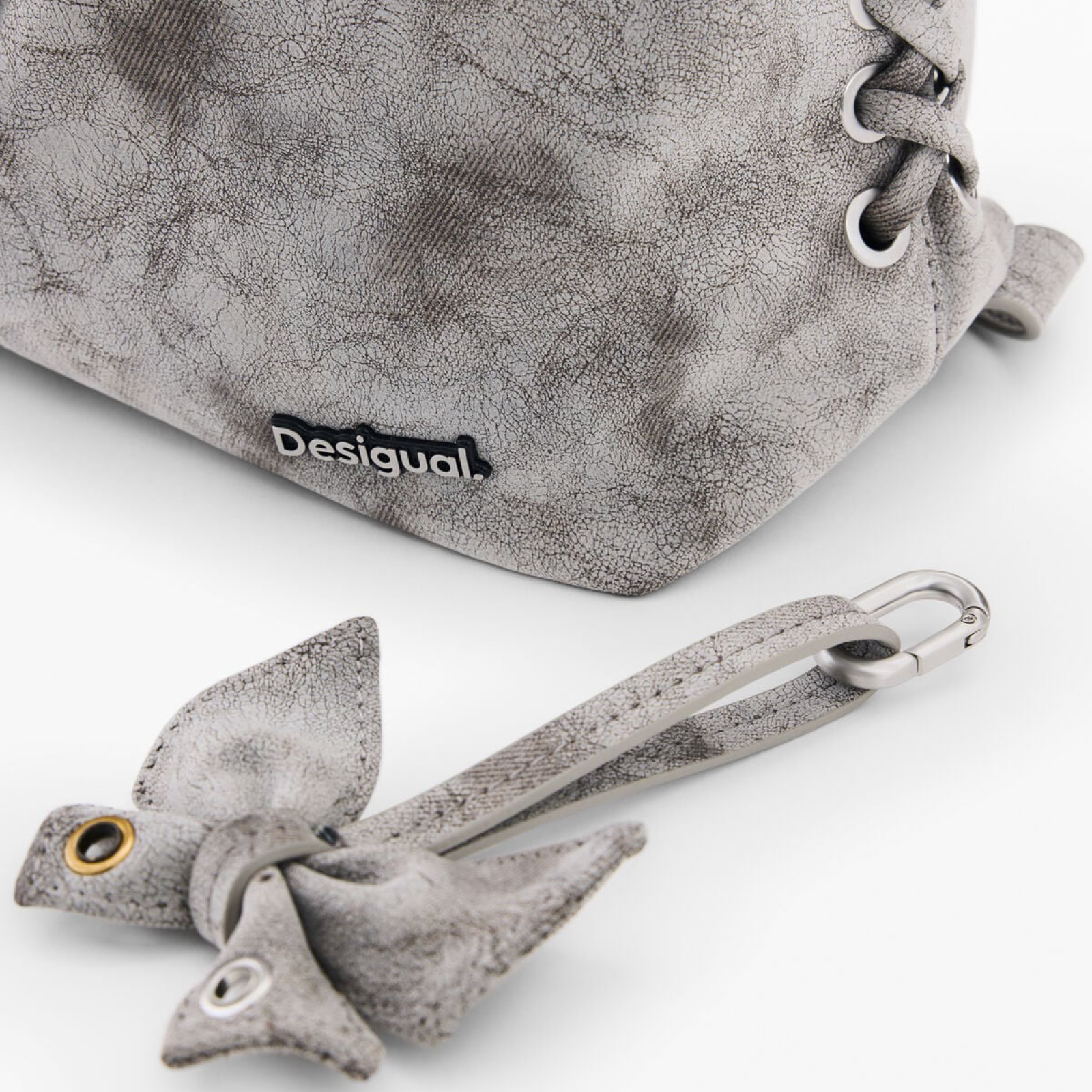 Дамска раница Desigual Women Rucksack 26WAKP24 2006 Close-Up