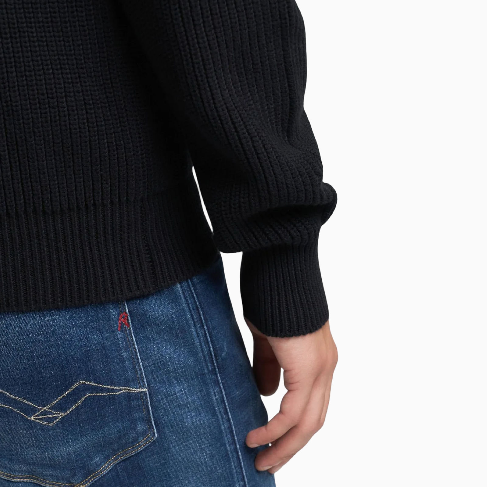 Мъжки черен пуловер Replay Men Sweater UK4722.000.G23788 Close-Up