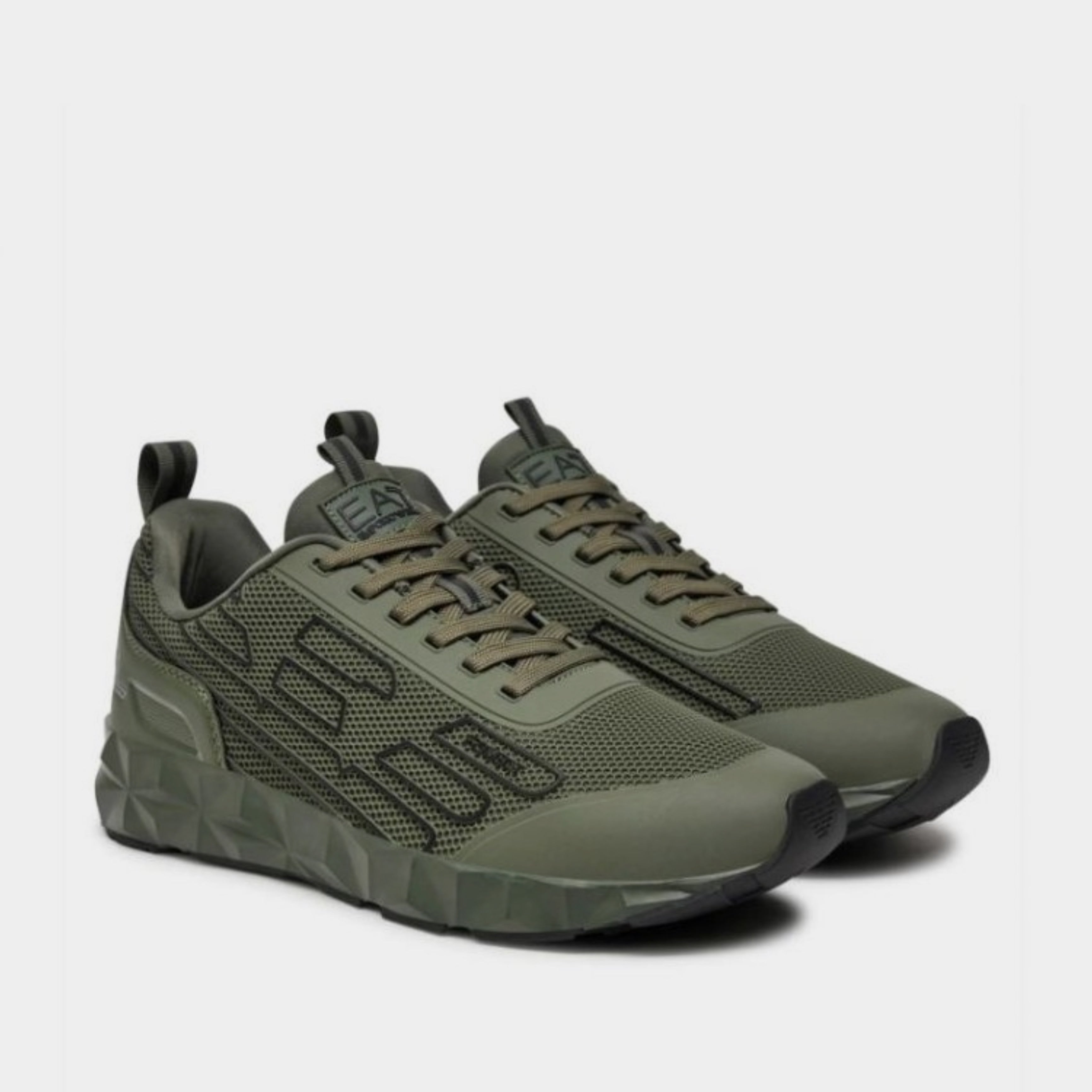 Мъжки маратонки във военно зелено Men's sneakers EA7 Emporio Armani C2 Kombat X8X154 XK357 U041 Military Green