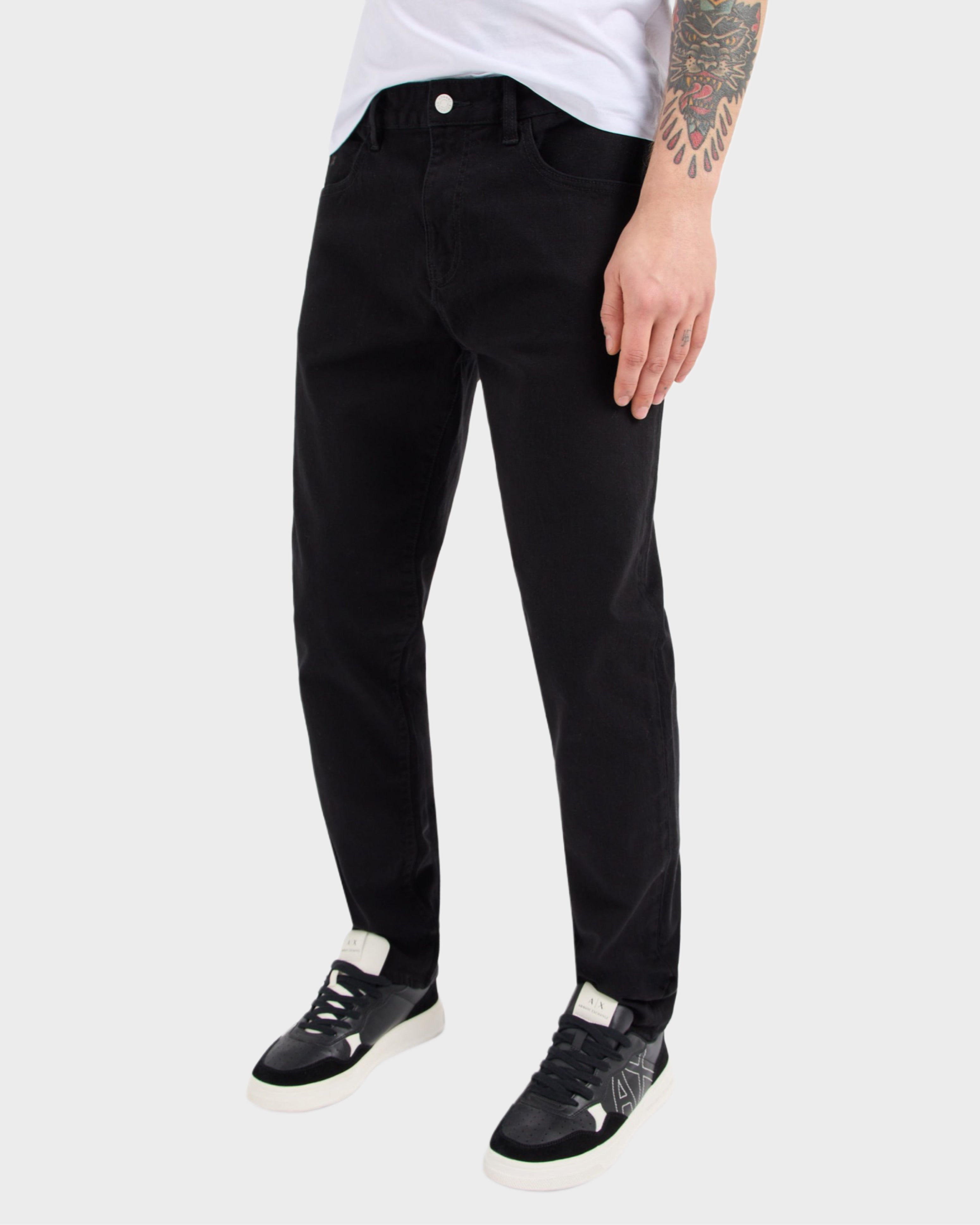 Мъжки дънки в черно Men’s jeans Armani Exchange Jeans 5 Tasche Black 8NZJ13 Z2SBZ 1200 Front view