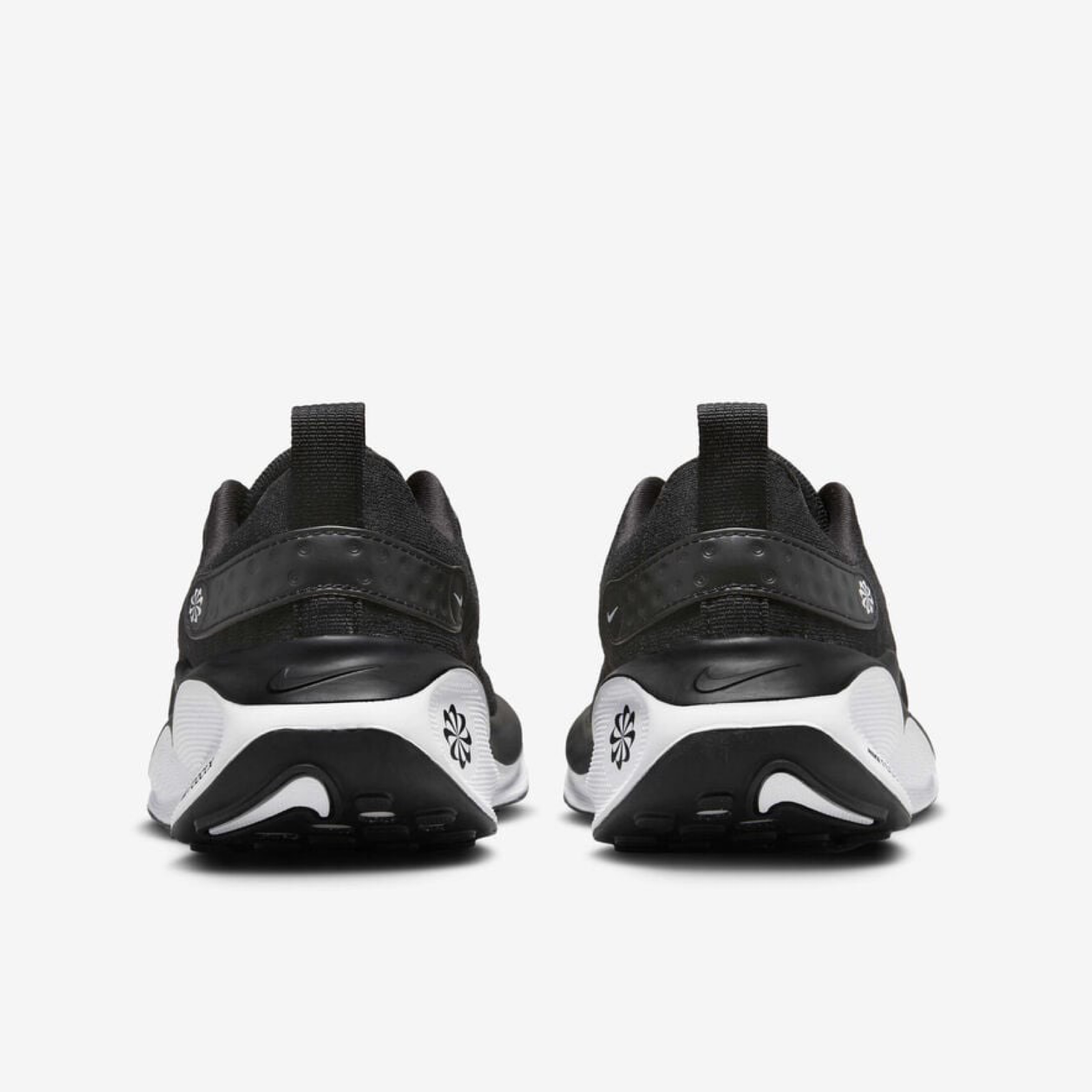 Дамски маратонки Nike ReactX Infinity RN Flyknit 4 DR2670-001 Women Sneakers Heel View