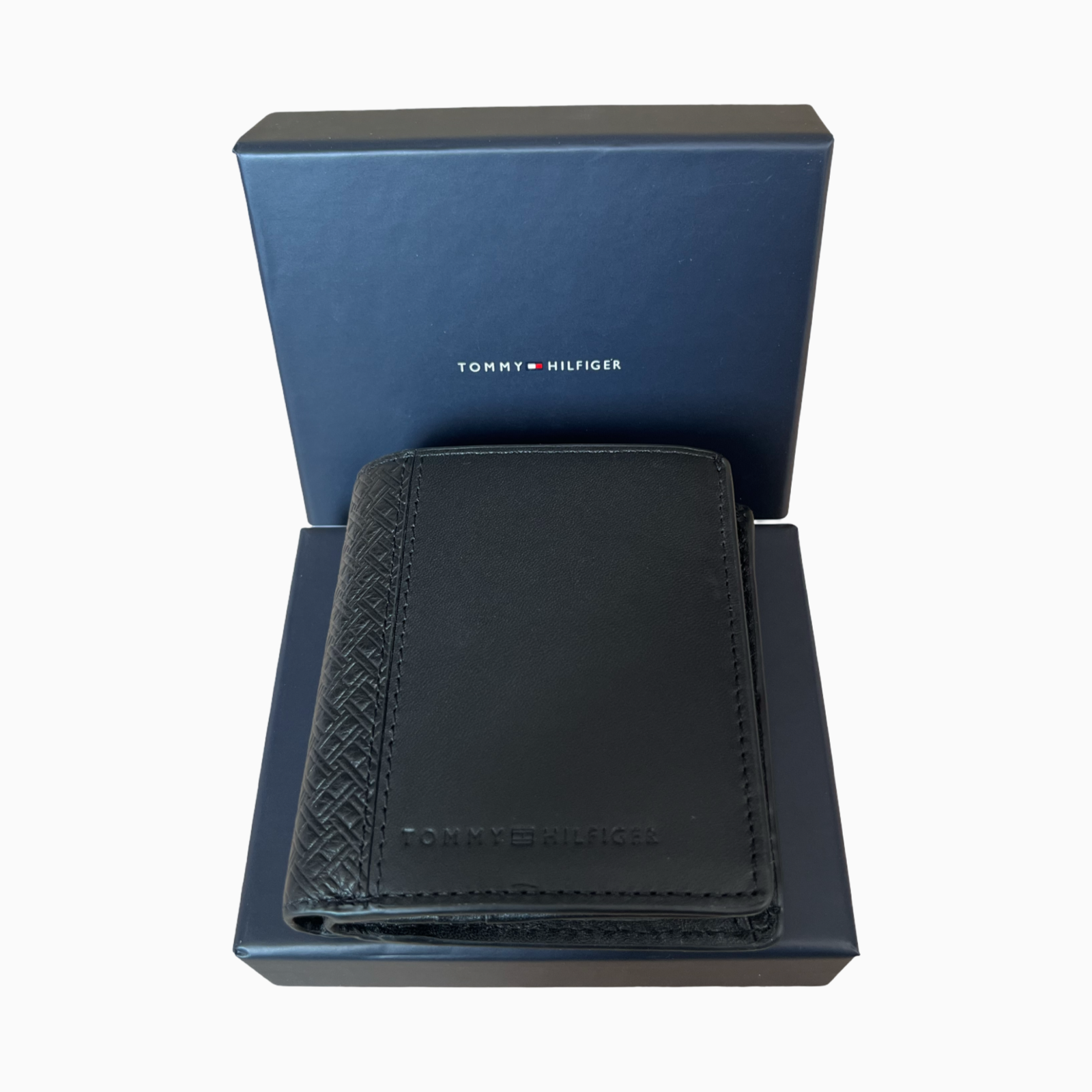 Мъжки вертикален портфейл Tommy Hilfiger Men Wallet AM0AM09280BDS Top View