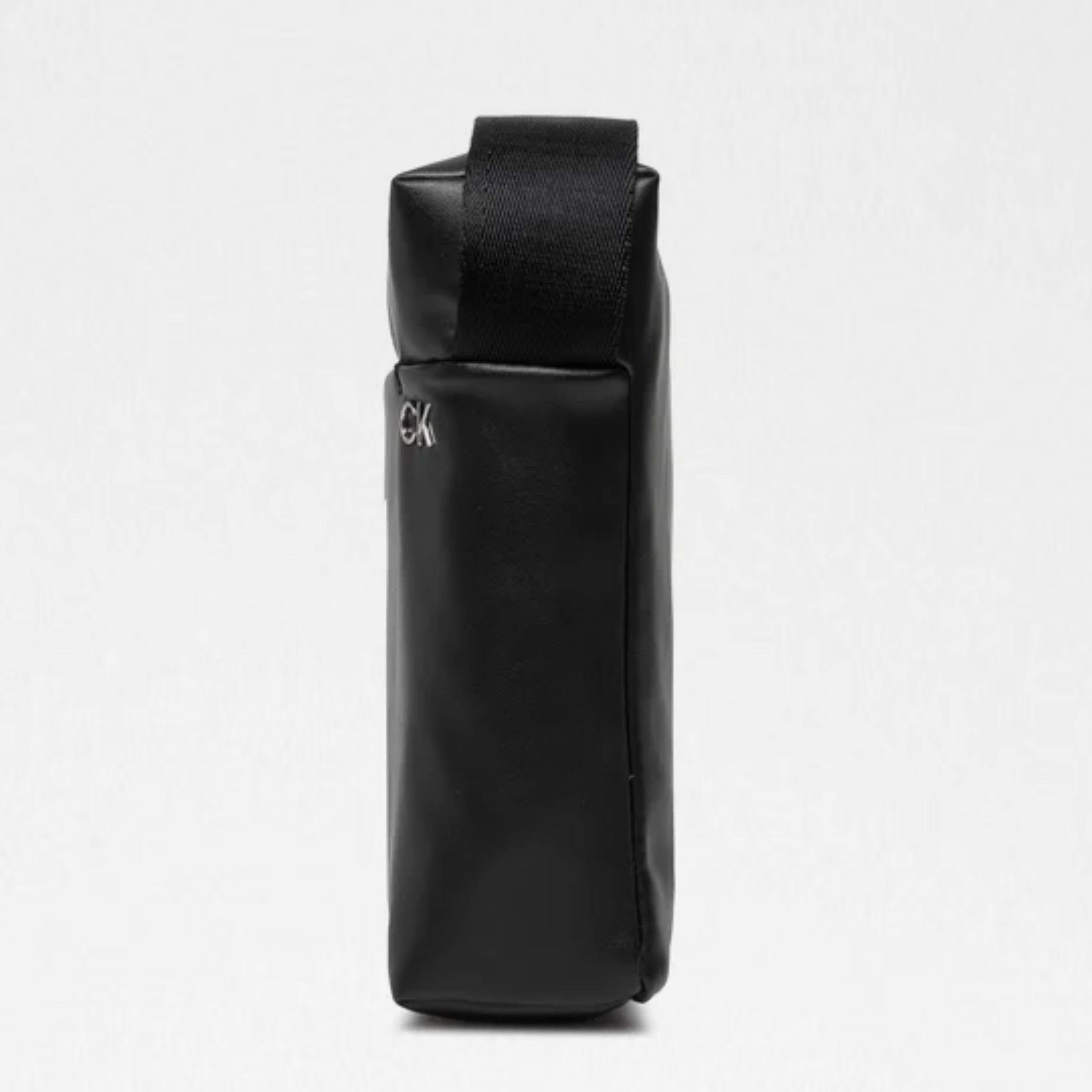 Мъжка чанта Men’s crossbody bag Calvin Klein K50K509567 Black Side view