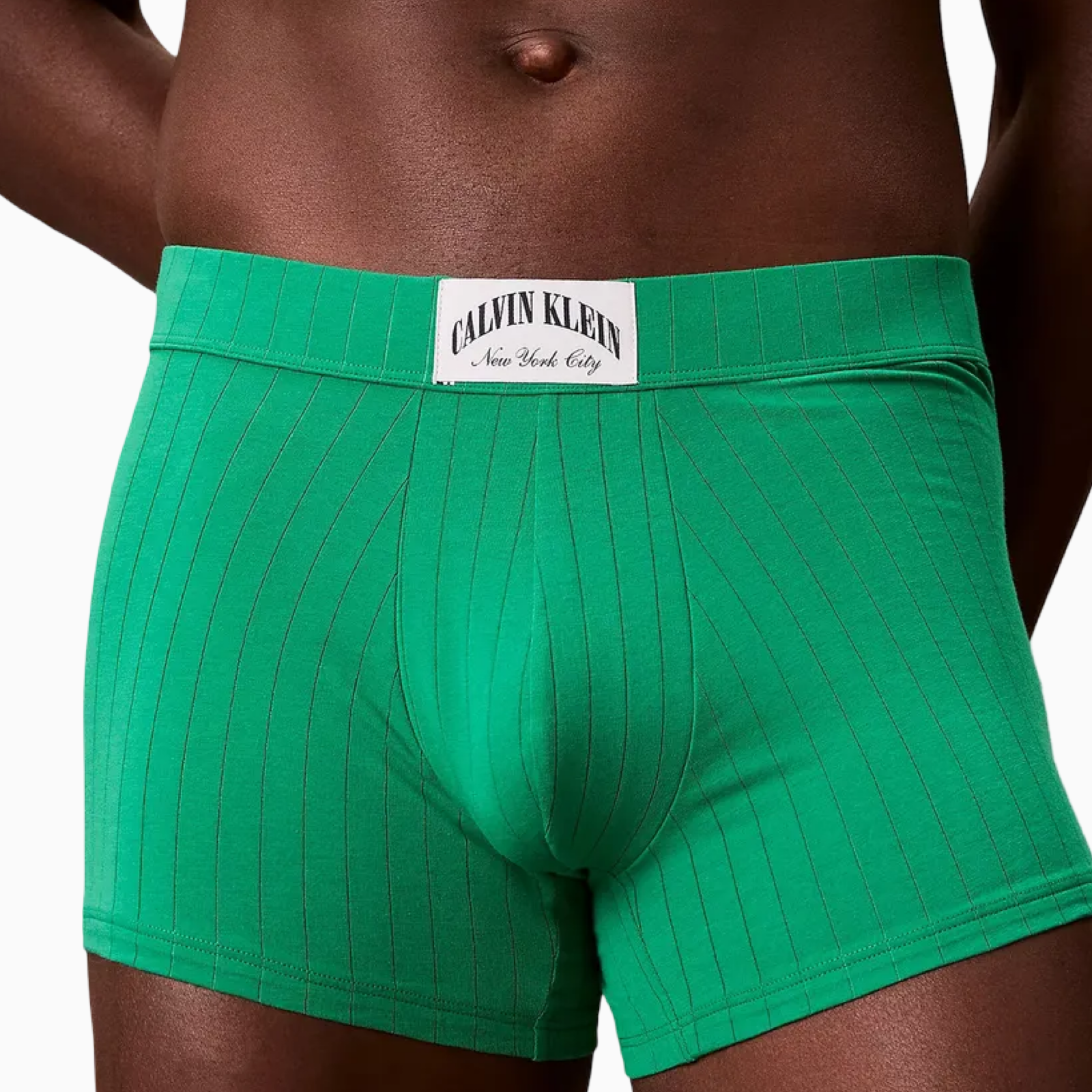 Мъжки зелени боксерки Calvin Klein Men Boxers LV00NB4504 QCP Close-Up