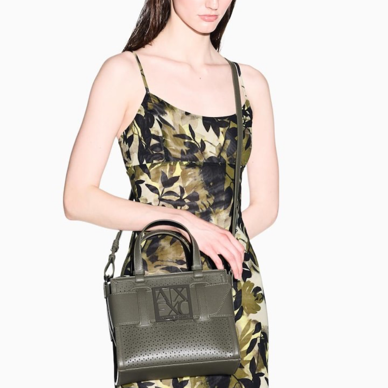 Дамска чанта Armani Exchange Women Handbag XW000392 AF22626 Model View