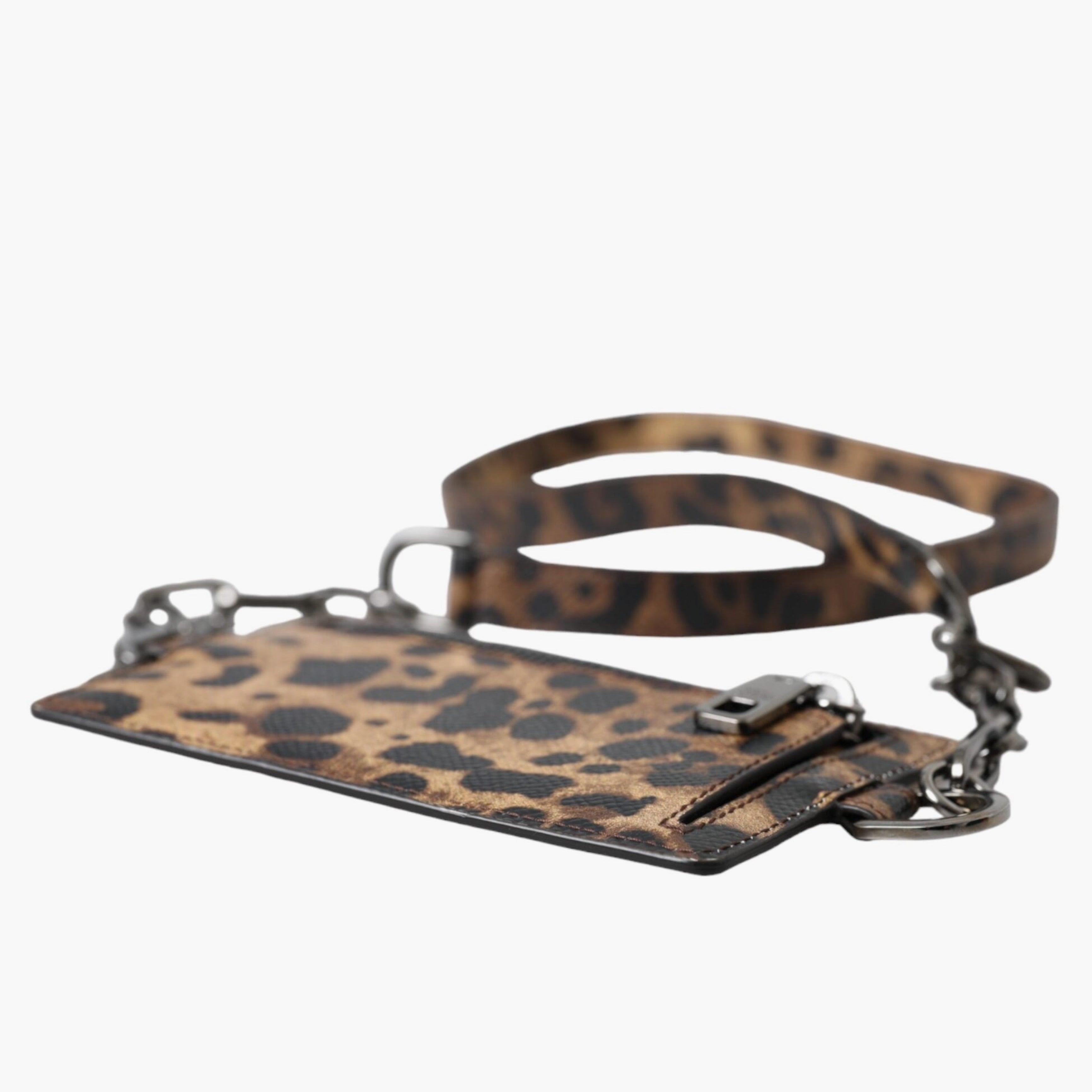 Дамски луксозен леопардов кардхолдър от естествена кожа Dolce & Gabbana Women’s Leather Leopard Print Logo Plaque Cardholder