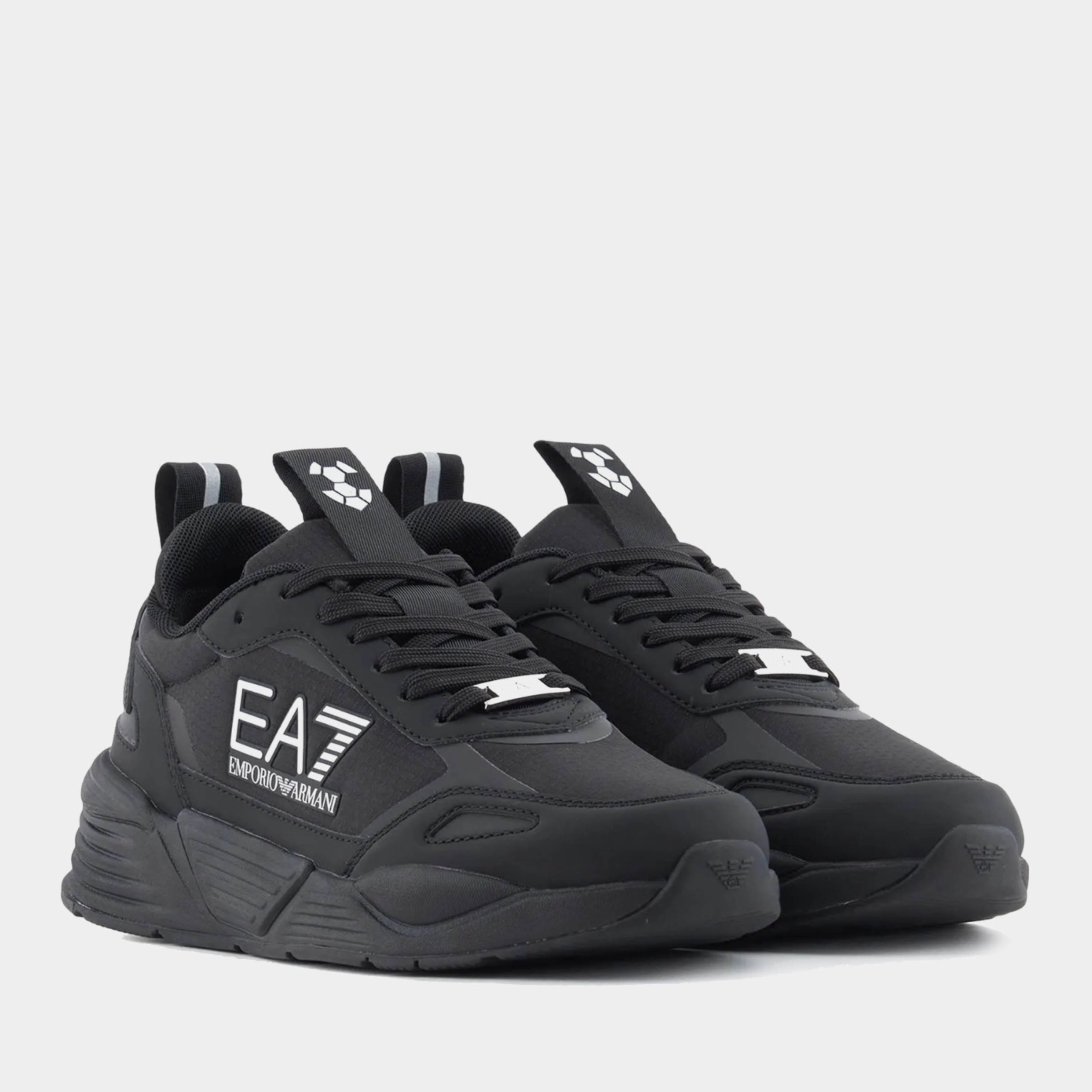 Мъжки маратонки в черно Men’s EA7 Emporio Armani Ace Runner Exagon Sneakers X8X191 XK406 M826 Black