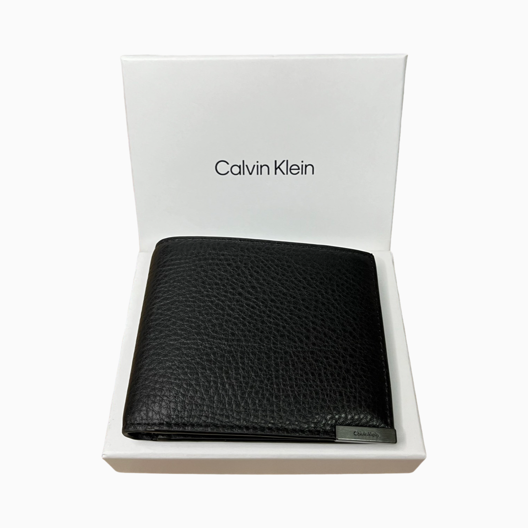 Мъжки портфейл от естествена кожа в черно men's wallet Calvin Klein K50K510316 Black