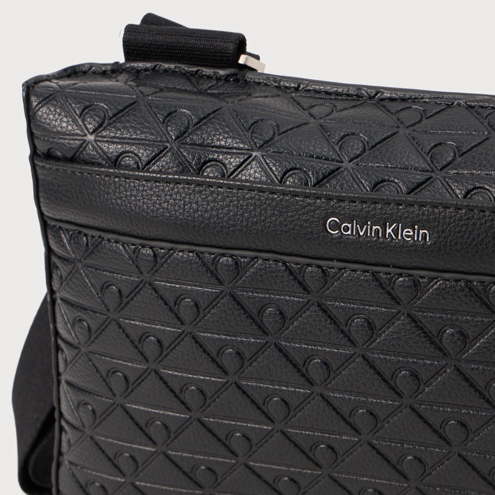 Мъжка чанта Calvin Klein Men Bag LV04D3277G Close-Up