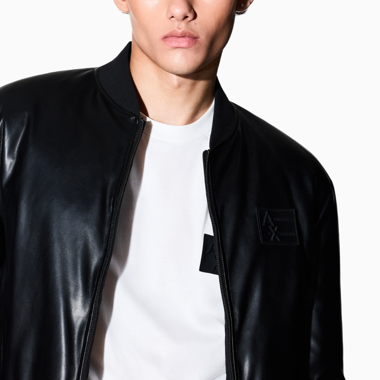 Мъжко черно бомбър яке Armani Exchange Men Jacket XM001104 AF16647 Close-Up