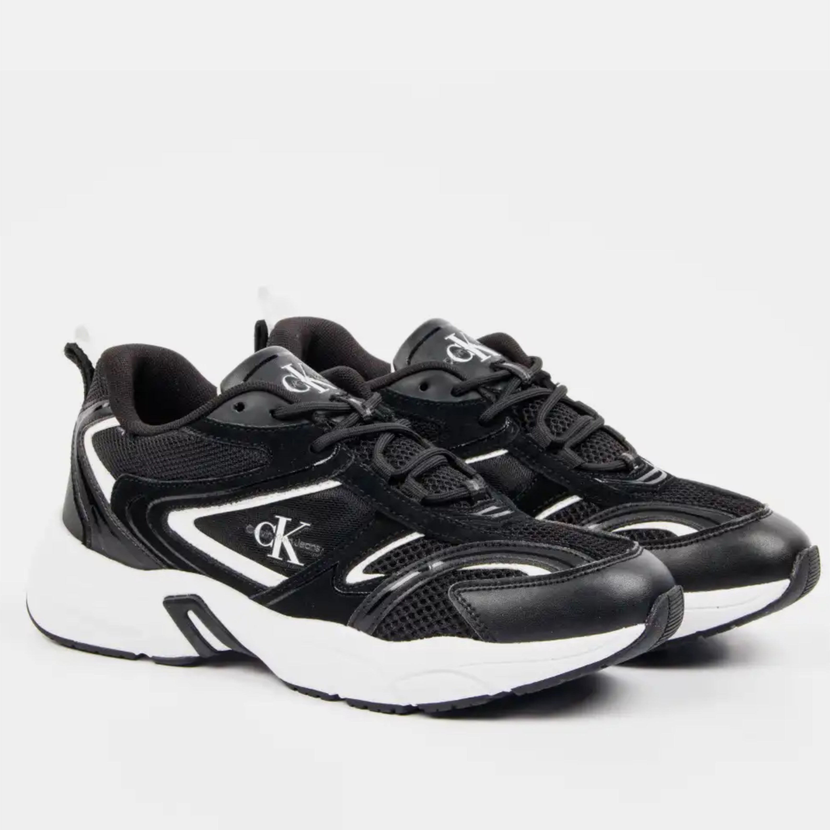 Men’s Retro Tennis Su-Mesh Sneakers Calvin Klein YM0YM00589 Black Lateral angled view