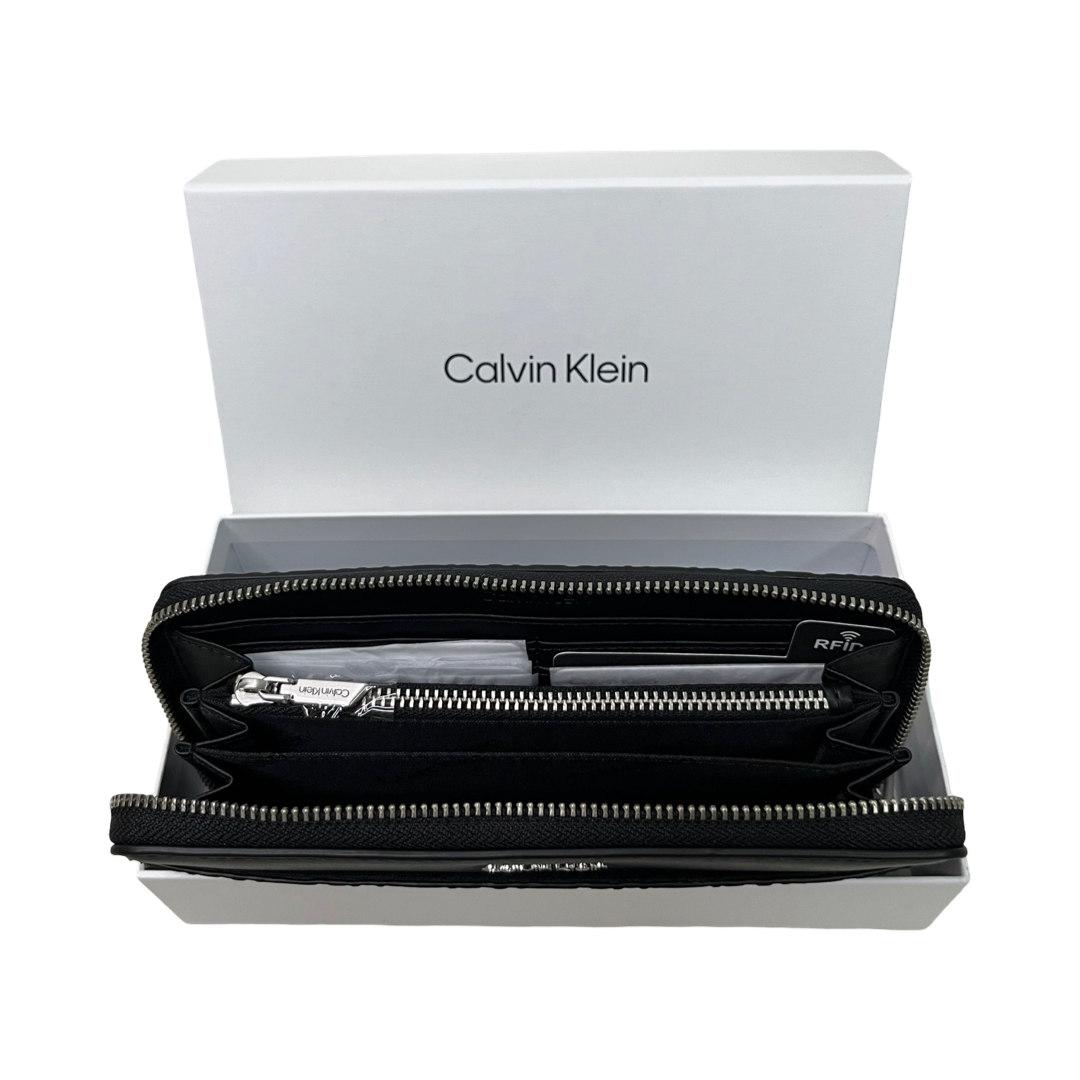 Клъч портмоне Calvin Klein K60K610973 в черно