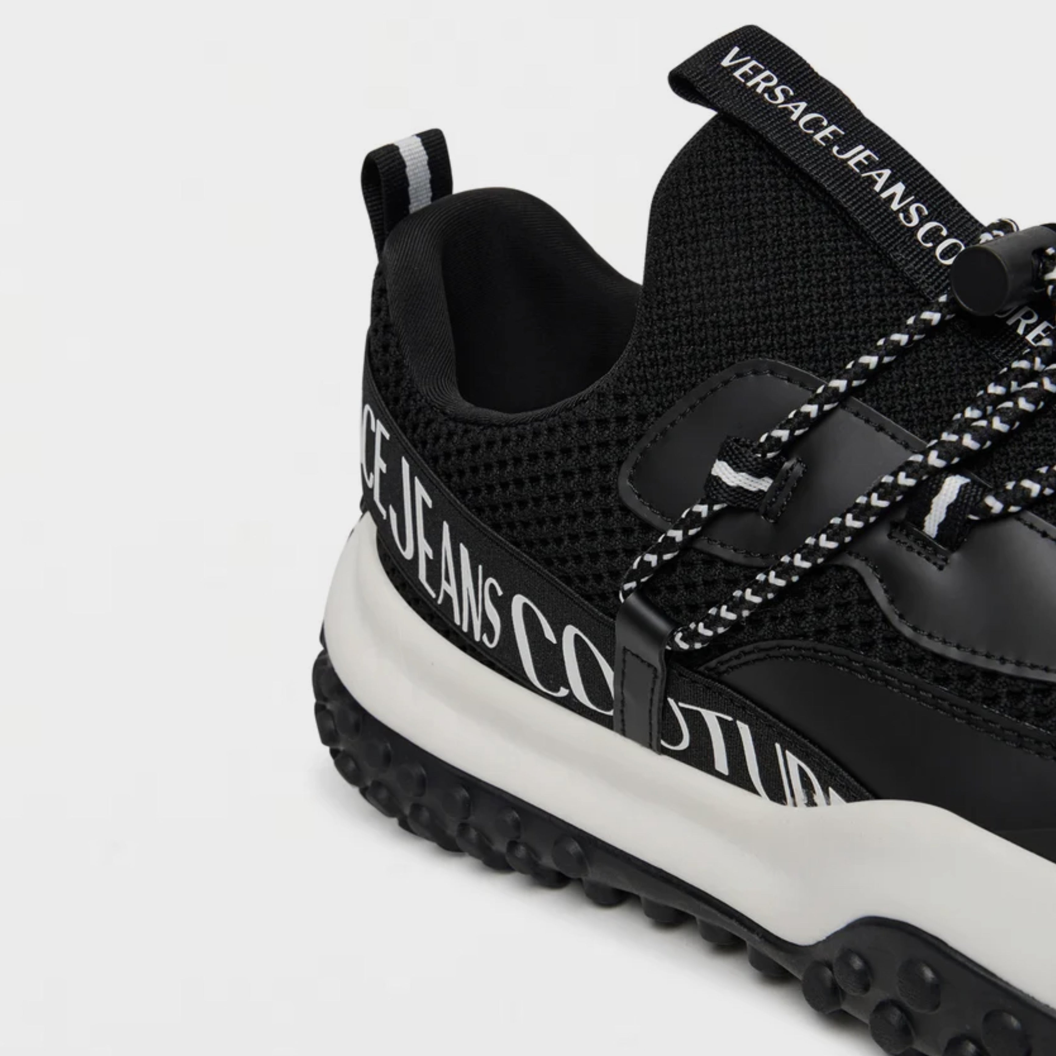 Мъжки маратонки Men’s sneakers Versace Jeans Couture 79YA3SN2 ZSD01 899 Black cropped view