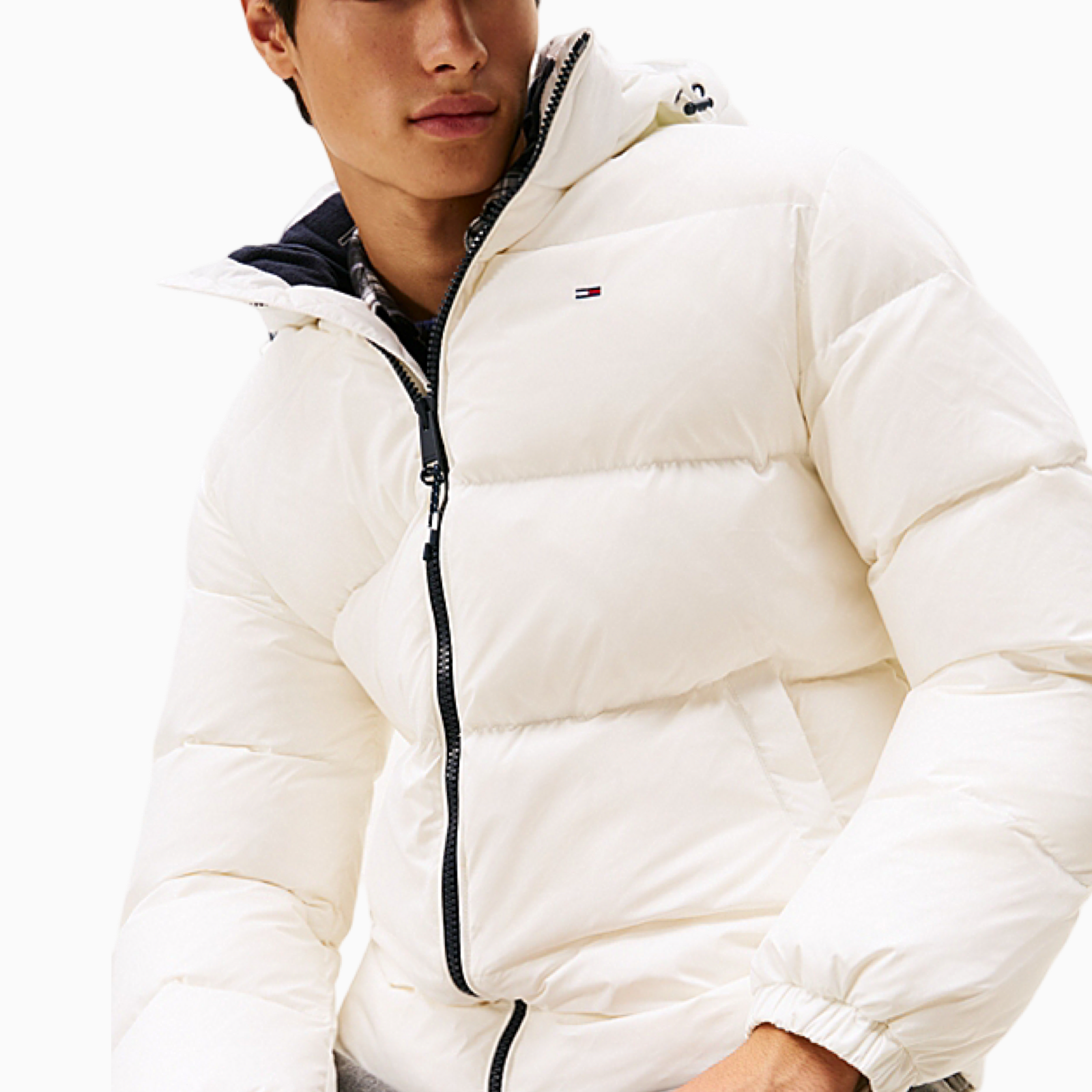 Мъжко зимно яке Tommy Hilfiger Jeans Men Jacket DM0DM19786 Close-Up