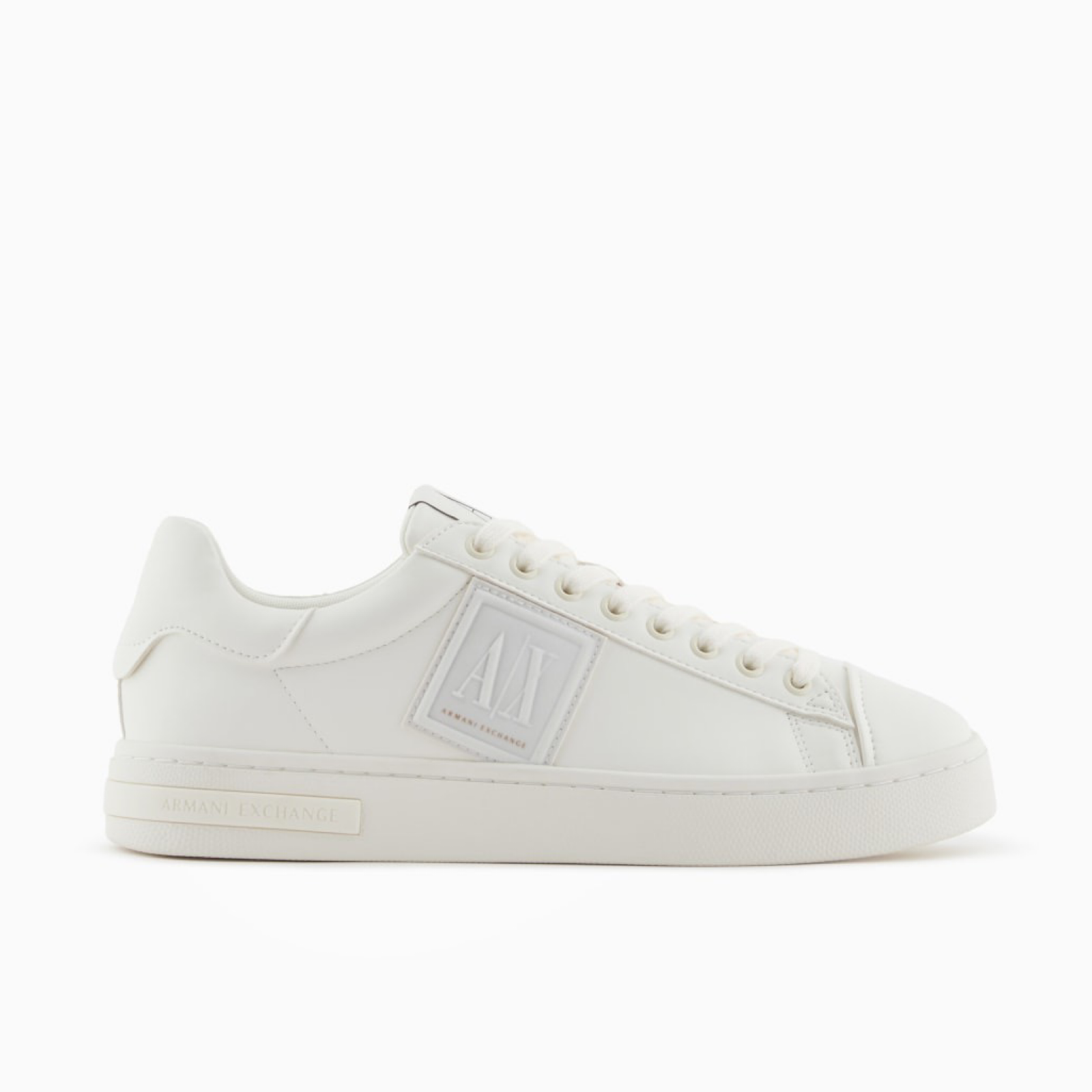 Мъжки бели кецове Armani Exchange Men Sneakers XM001990 AF17451 Lateral View