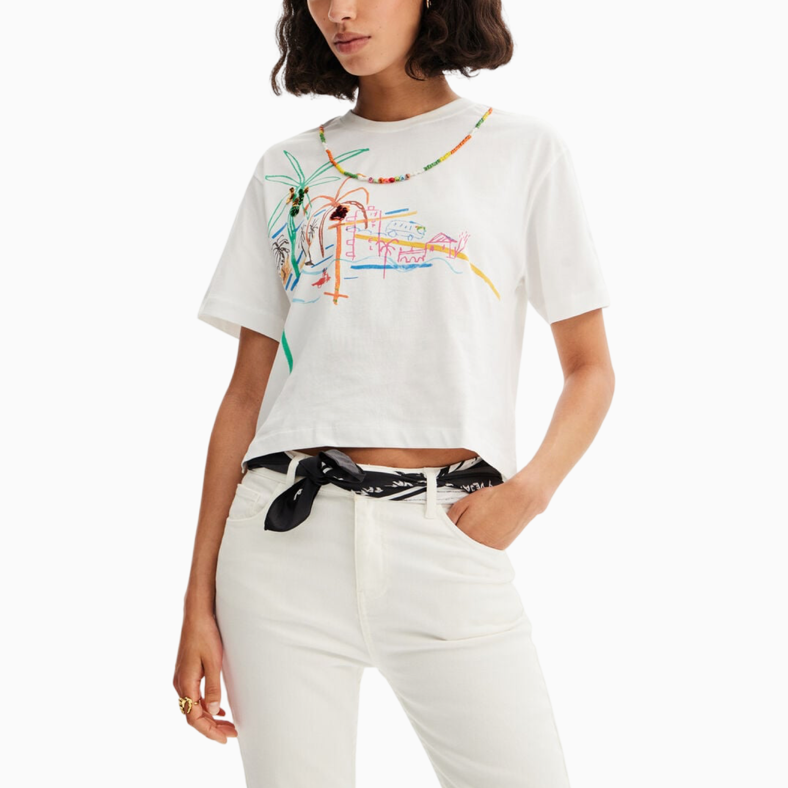Дамска бяла тениска Desigual 23SWTKCC