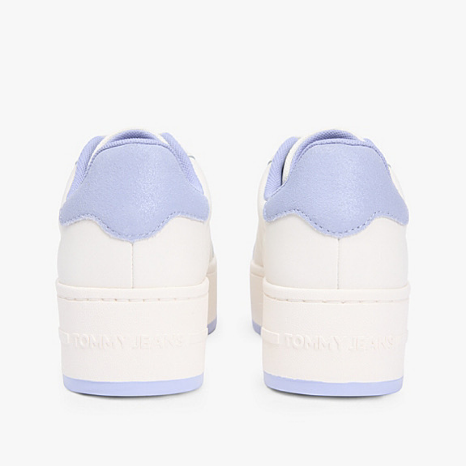 Дамски бели кецове Tommy Hilfiger Jeans Women Sneakers EN0EN02918 Heel View