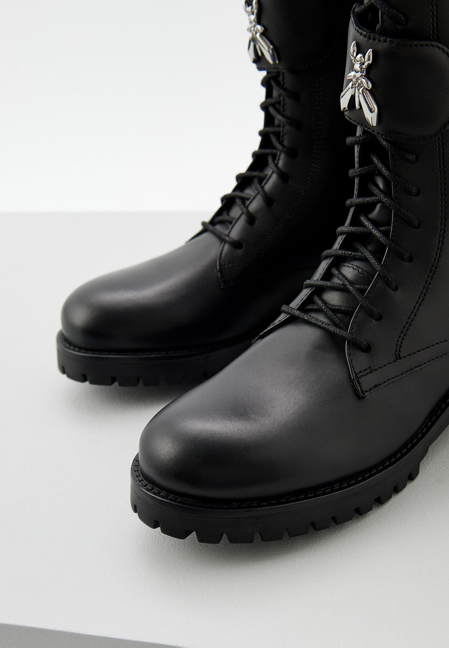 Дамски боти Women’s leather ankle boots Patrizia Pepe 8Y0080 L078 K103 Black close up toe view