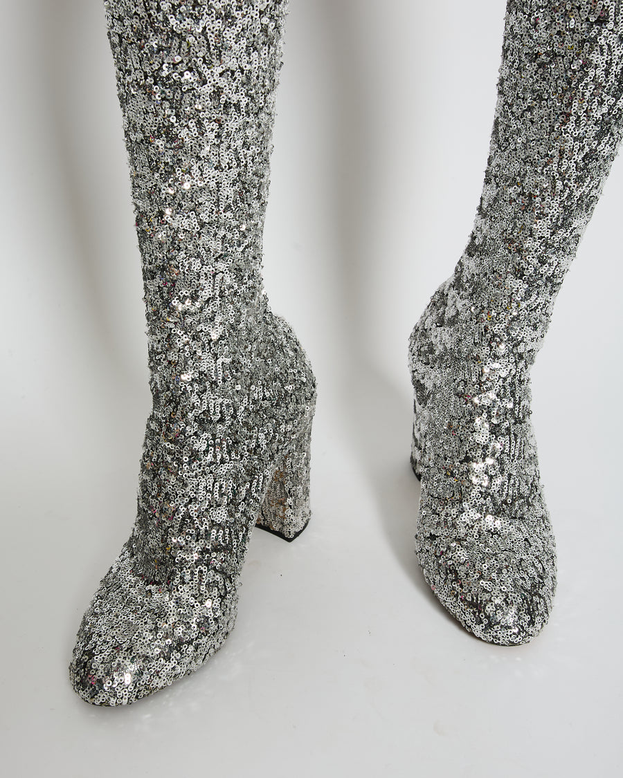 Дамски високи ботуши със сребристи пайети Women’s silver high boots DOLCE & GABBANA CU0424 AS937 8B418 close up view