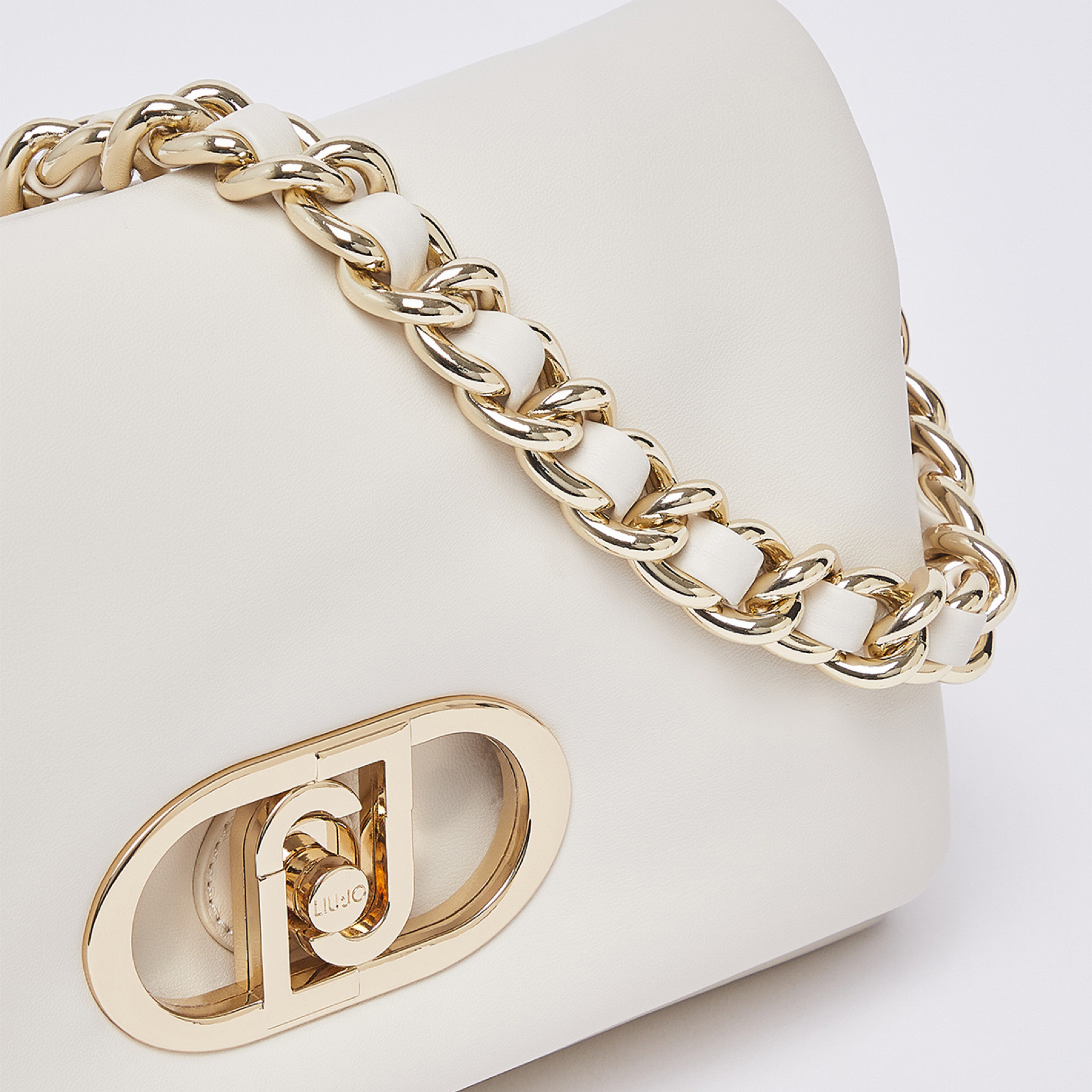 Дамска чанта Liu Jo LaPuffy Shoulder Bag AA6148 E0953 X0459 Close-Up