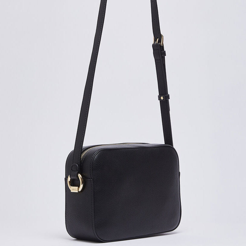 Дамска чанта Liu Jo women’s bag AF6211E1019 22222 Back view 