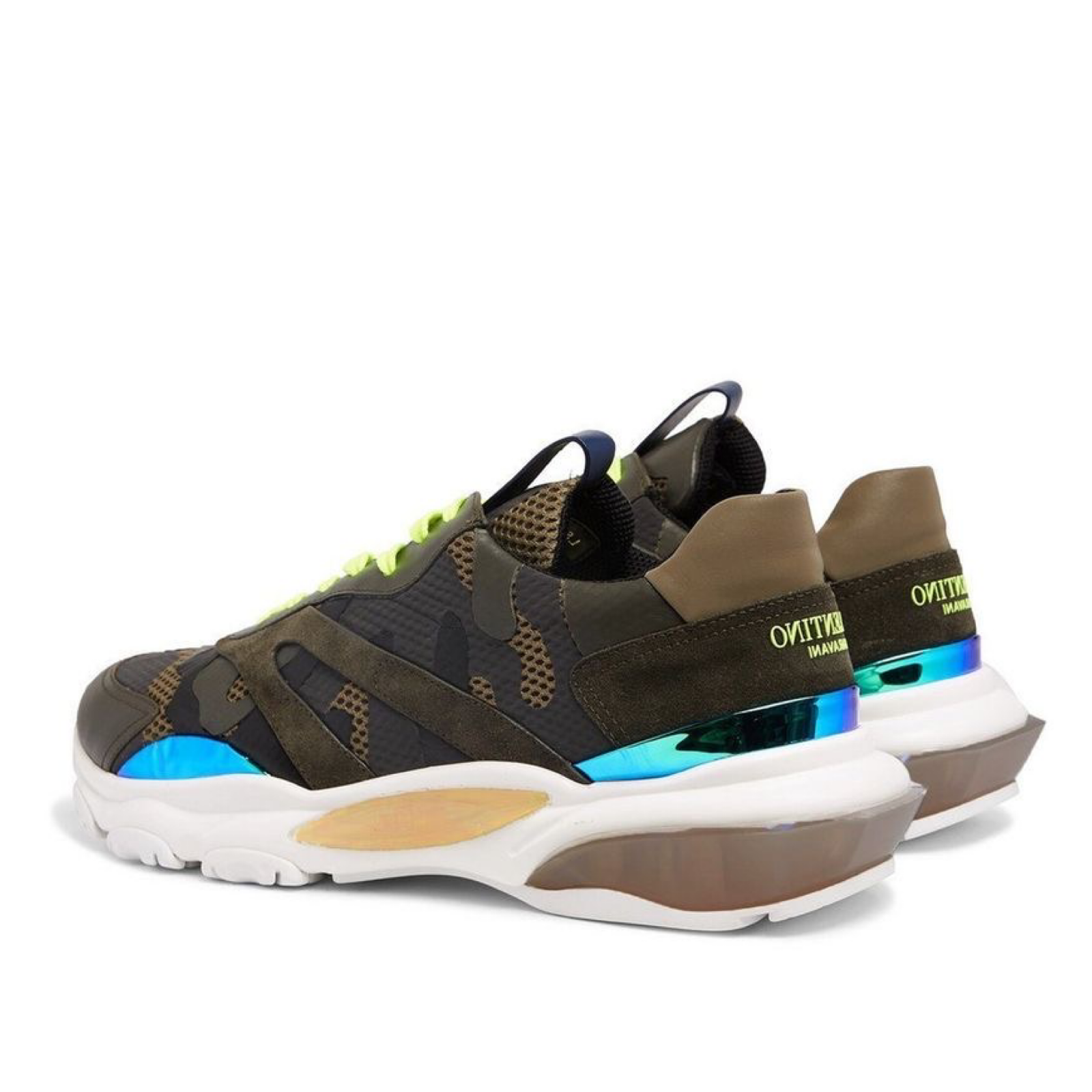 Valentino Garavani Bounce Men Sneakers Heel View