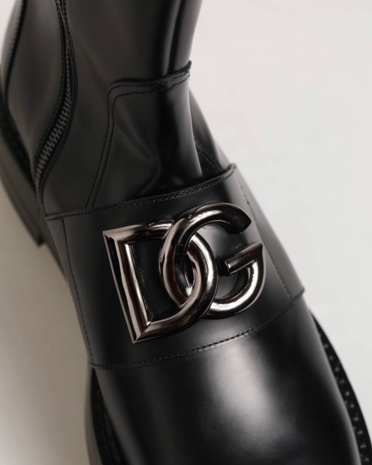 Мъжки ботуши Men’s biker boots DOLCE & GABBANA A70064 AB640 80999 Black logo view