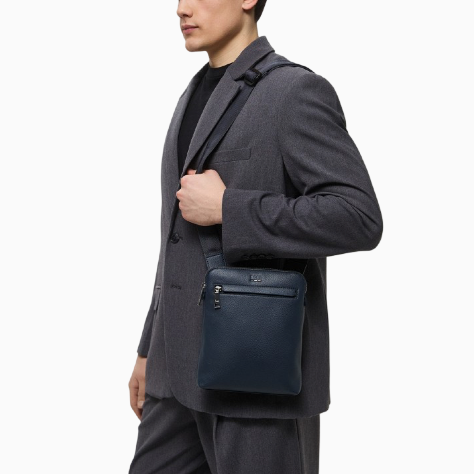 Мъжка синя чанта Boss Bag 50536477 Model View