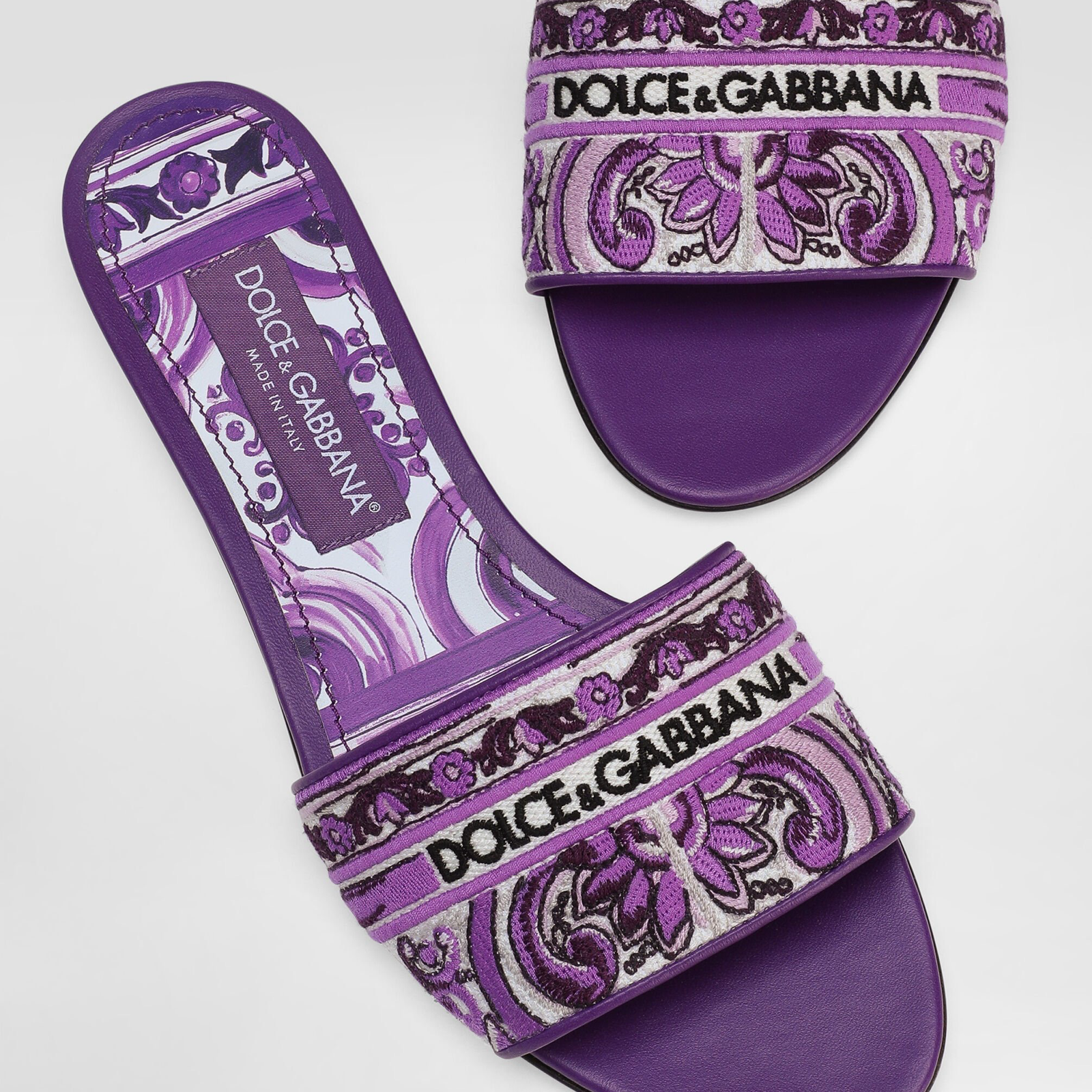 Дамски чехли Dolce & Gabbana Embroidered Sandal CQ0571 AV804 I03TN Close-Up