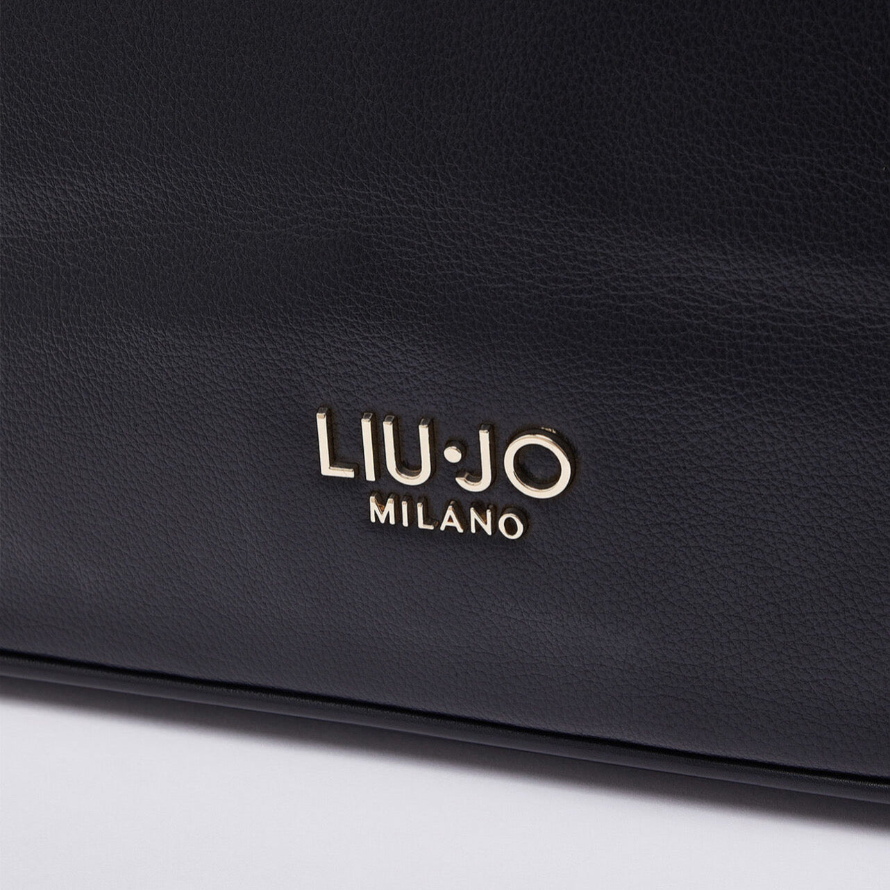 Дамска чанта Liu Jo women’s bag AF6070E1120 22222 Close-up 