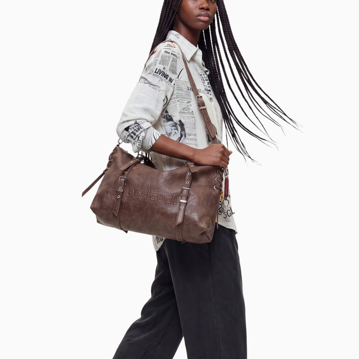 Дамска чанта Desigual Women Bag 26WAXPAF 6044 Model View
